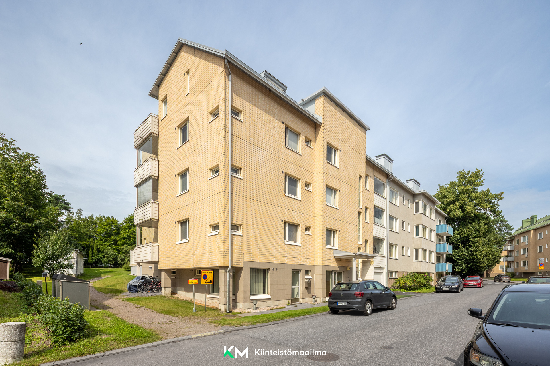Ristolantie 10, Helsinki