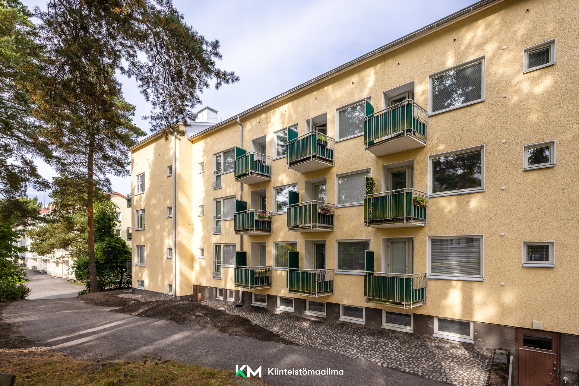 Laajasuontie 6, Etelä-Haaga, Helsinki