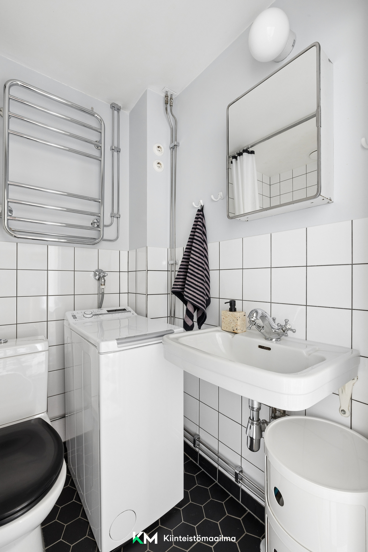 Laajasuontie 6, Etelä-Haaga, Helsinki