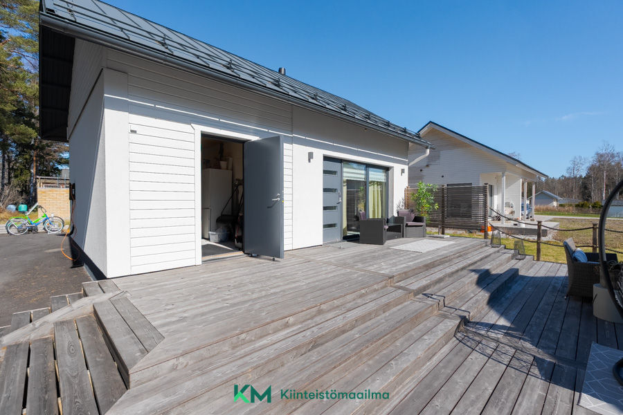 Veneenveistäjänkuja 9, Hangonkylä, Hanko