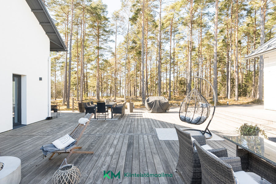 Veneenveistäjänkuja 9, Hangonkylä, Hanko