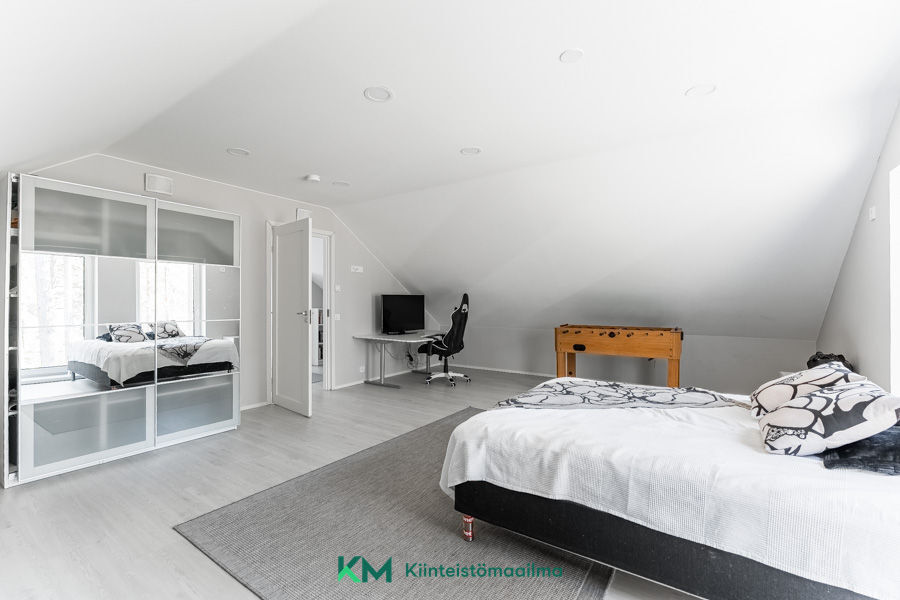 Veneenveistäjänkuja 9, Hangonkylä, Hanko