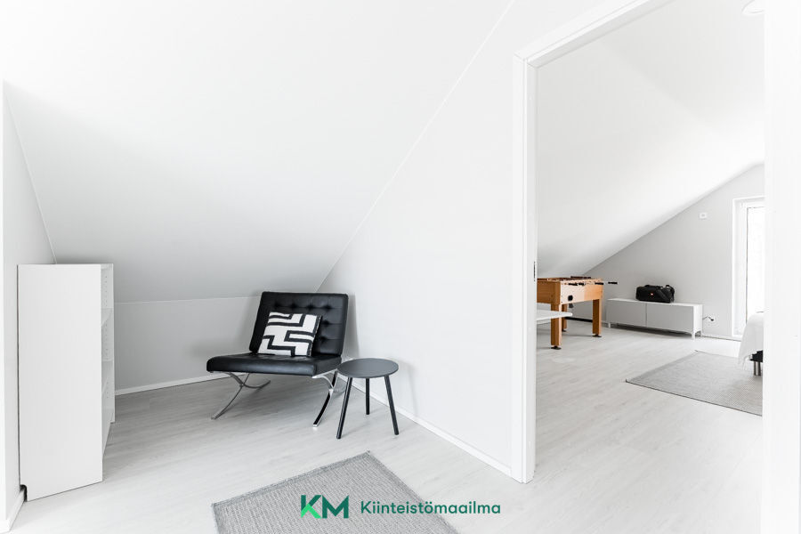 Veneenveistäjänkuja 9, Hangonkylä, Hanko