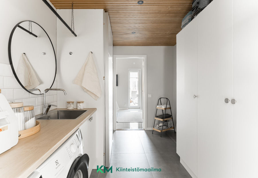 Veneenveistäjänkuja 9, Hangonkylä, Hanko