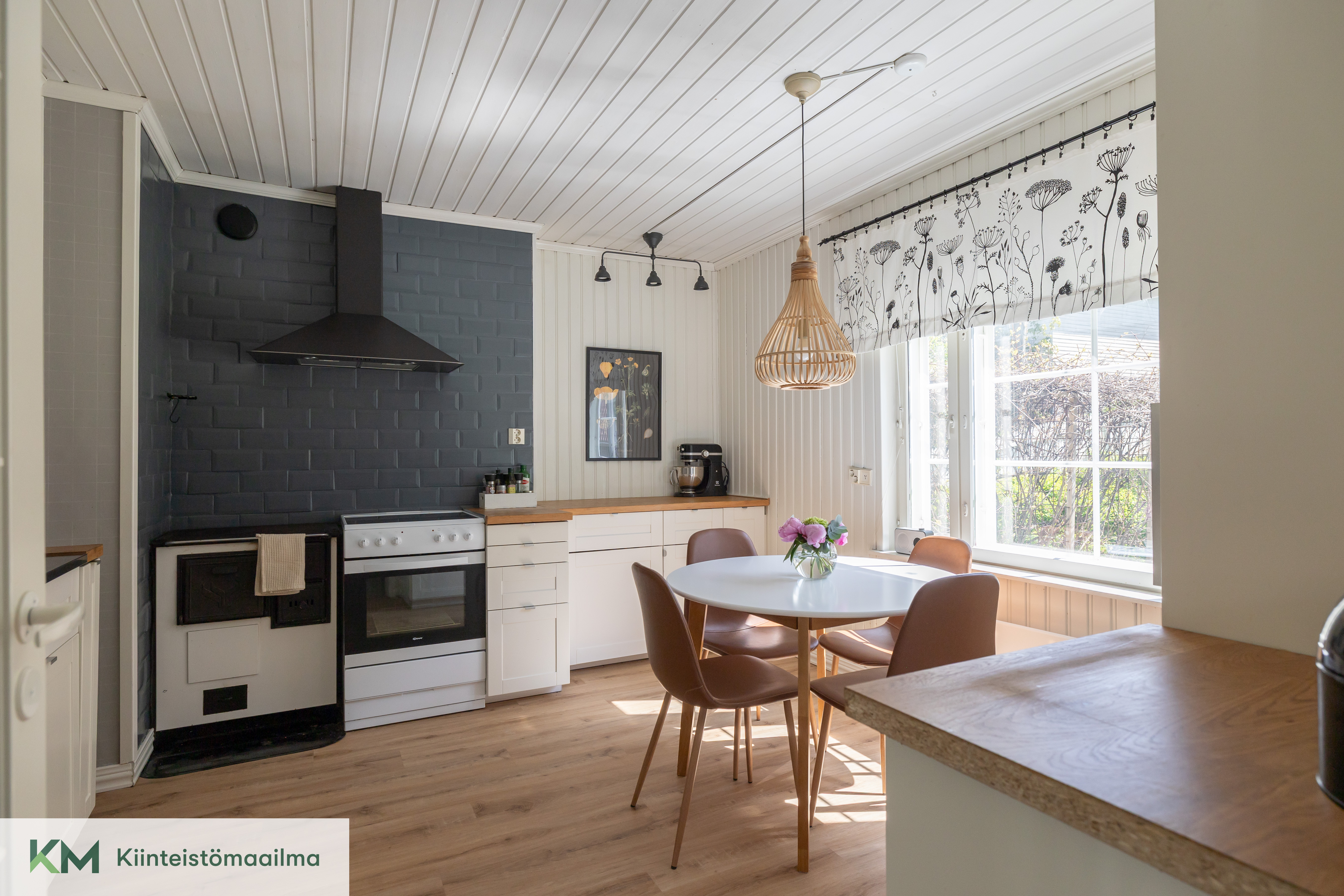 Makaseikka 13, Kotka