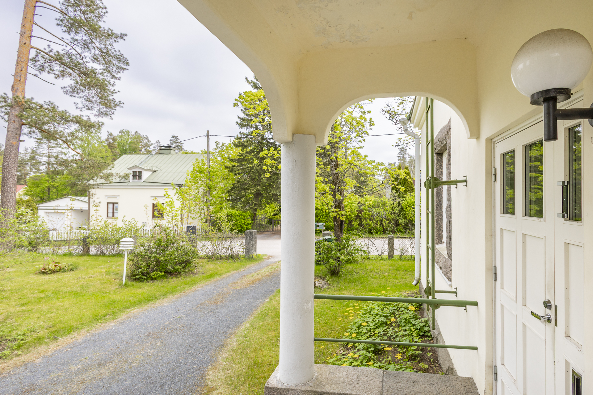 näkymät Monninkadulle