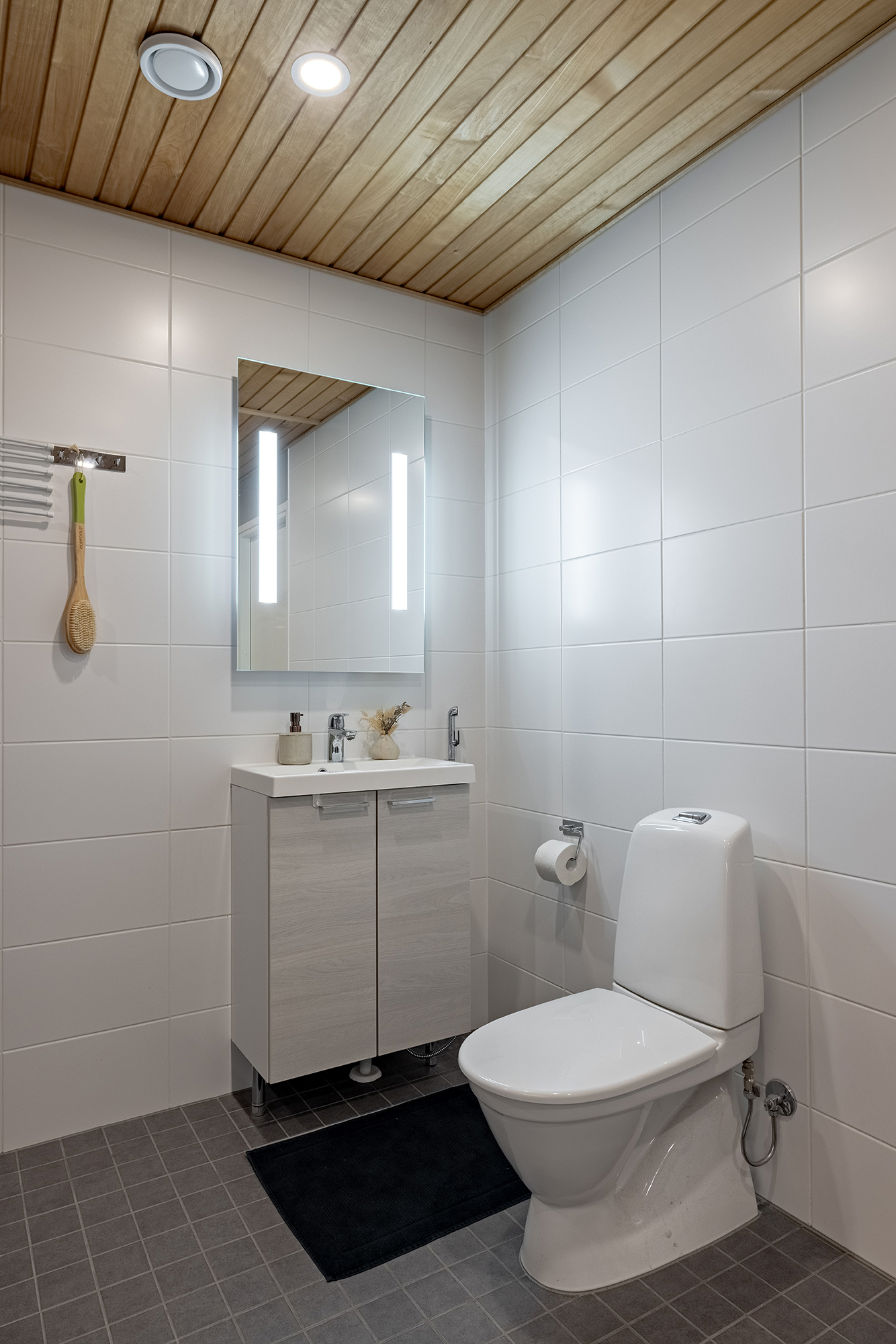 Sarvisuontie 19, Kivikkokangas, Oulu