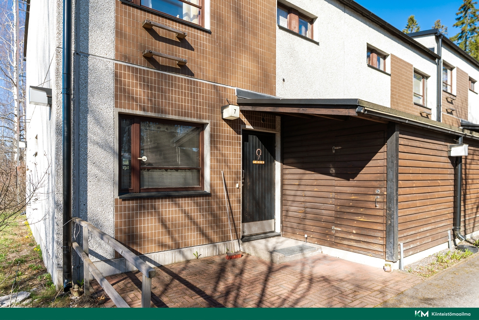 Paasikatu 18, Järvenpää