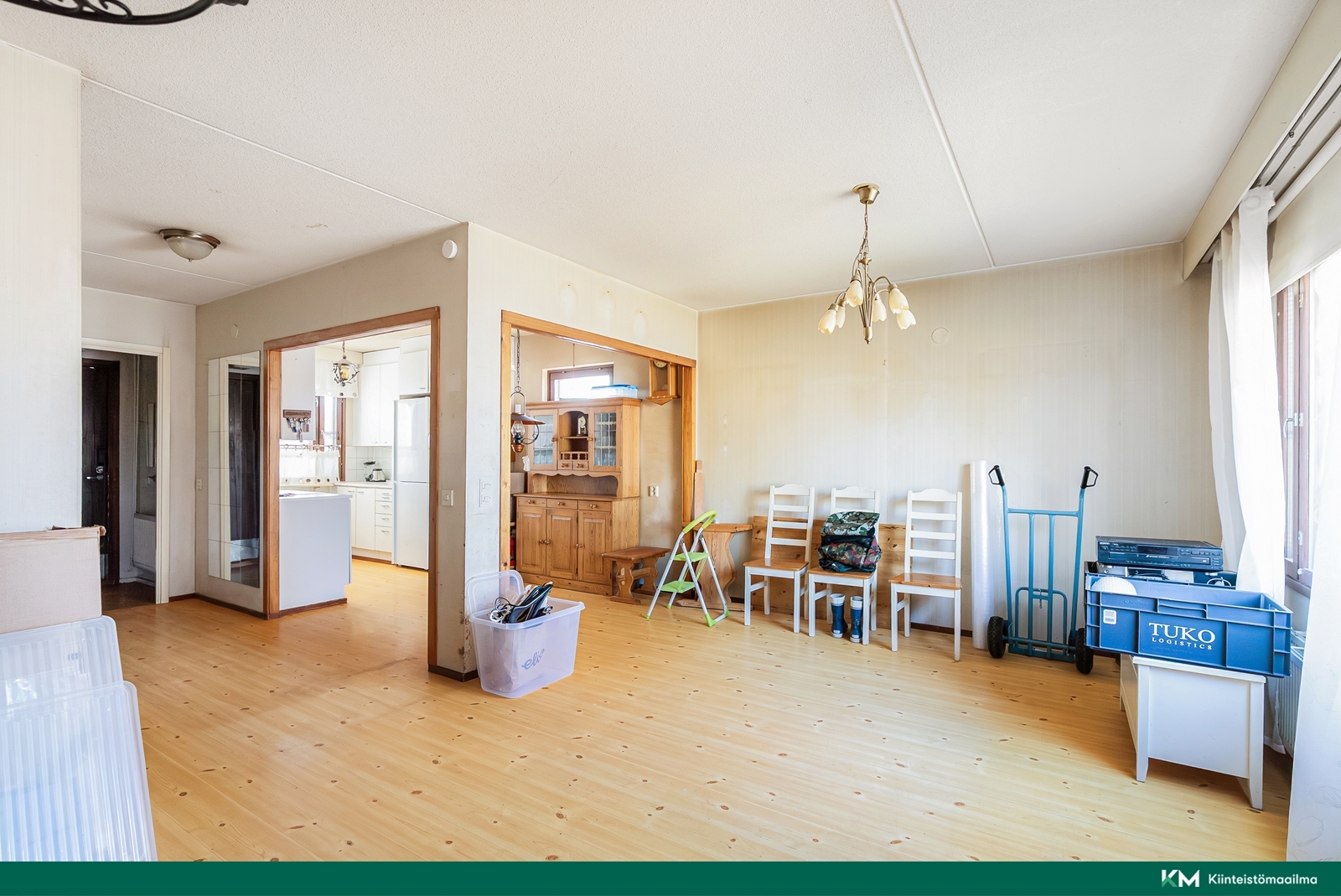 Paasikatu 18, Järvenpää