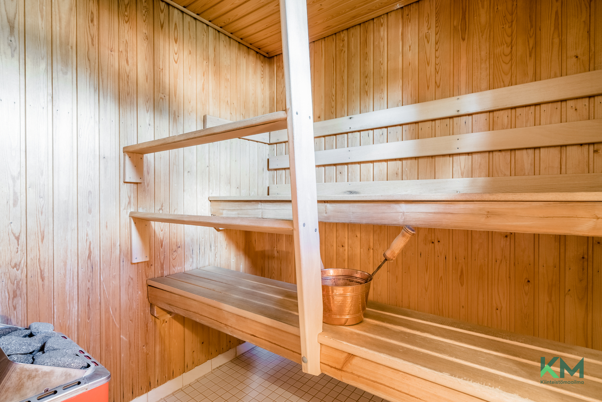 (1krs) Sauna.