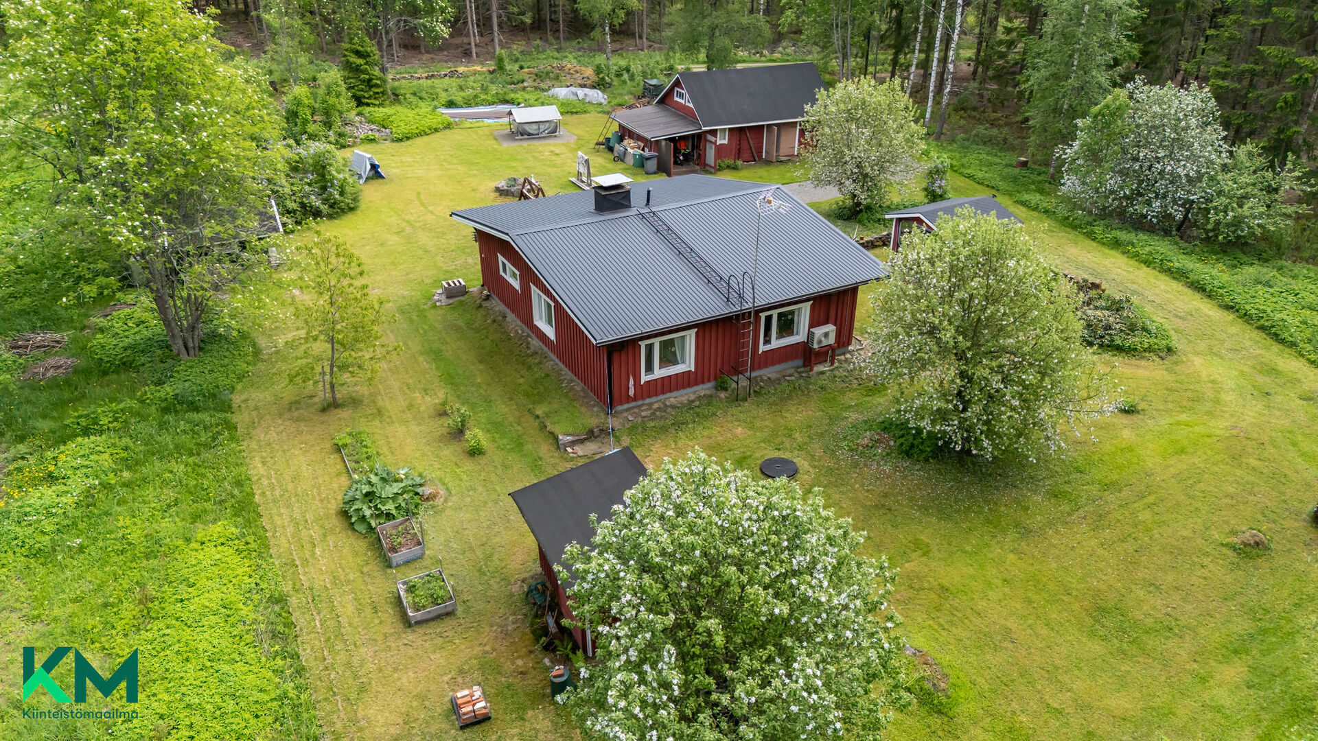 Liehunkulmantie 40, Tapiala, Kuhmoinen