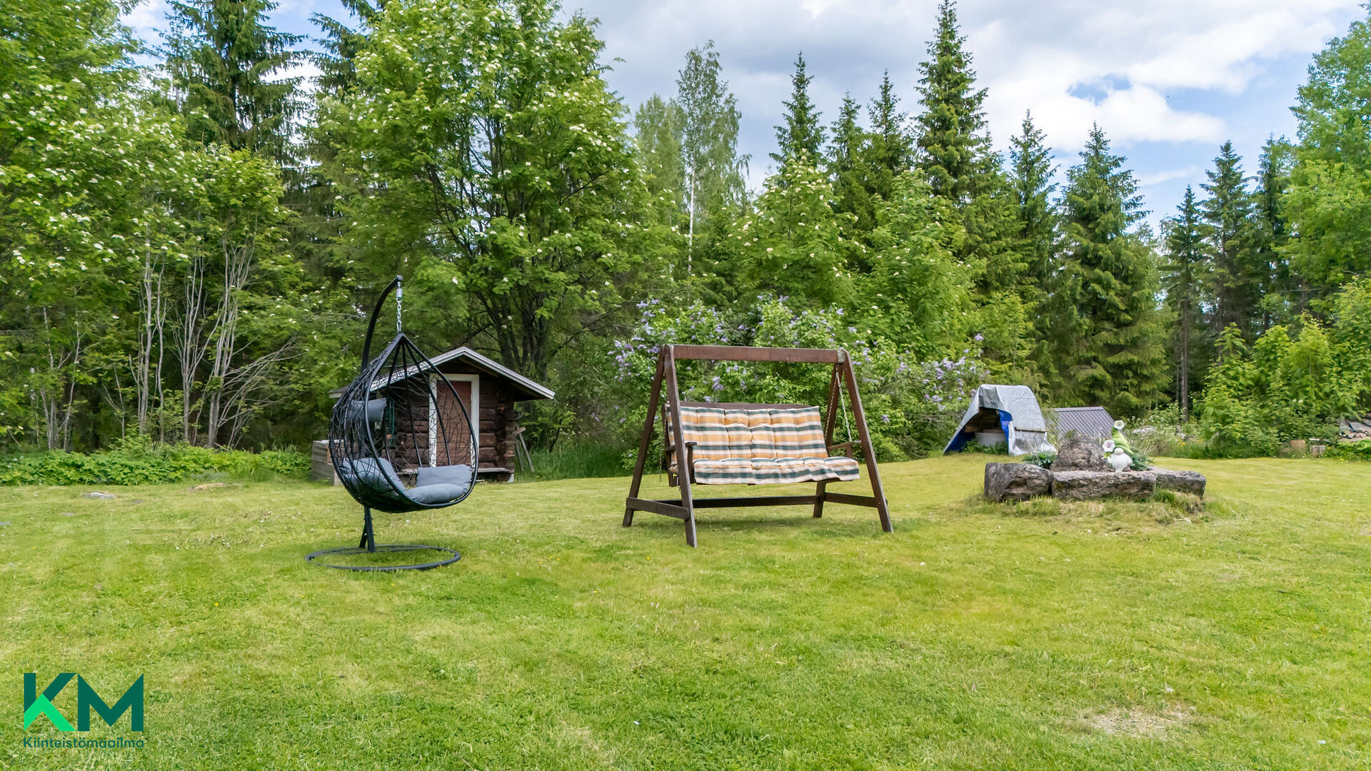 Liehunkulmantie 40, Tapiala, Kuhmoinen