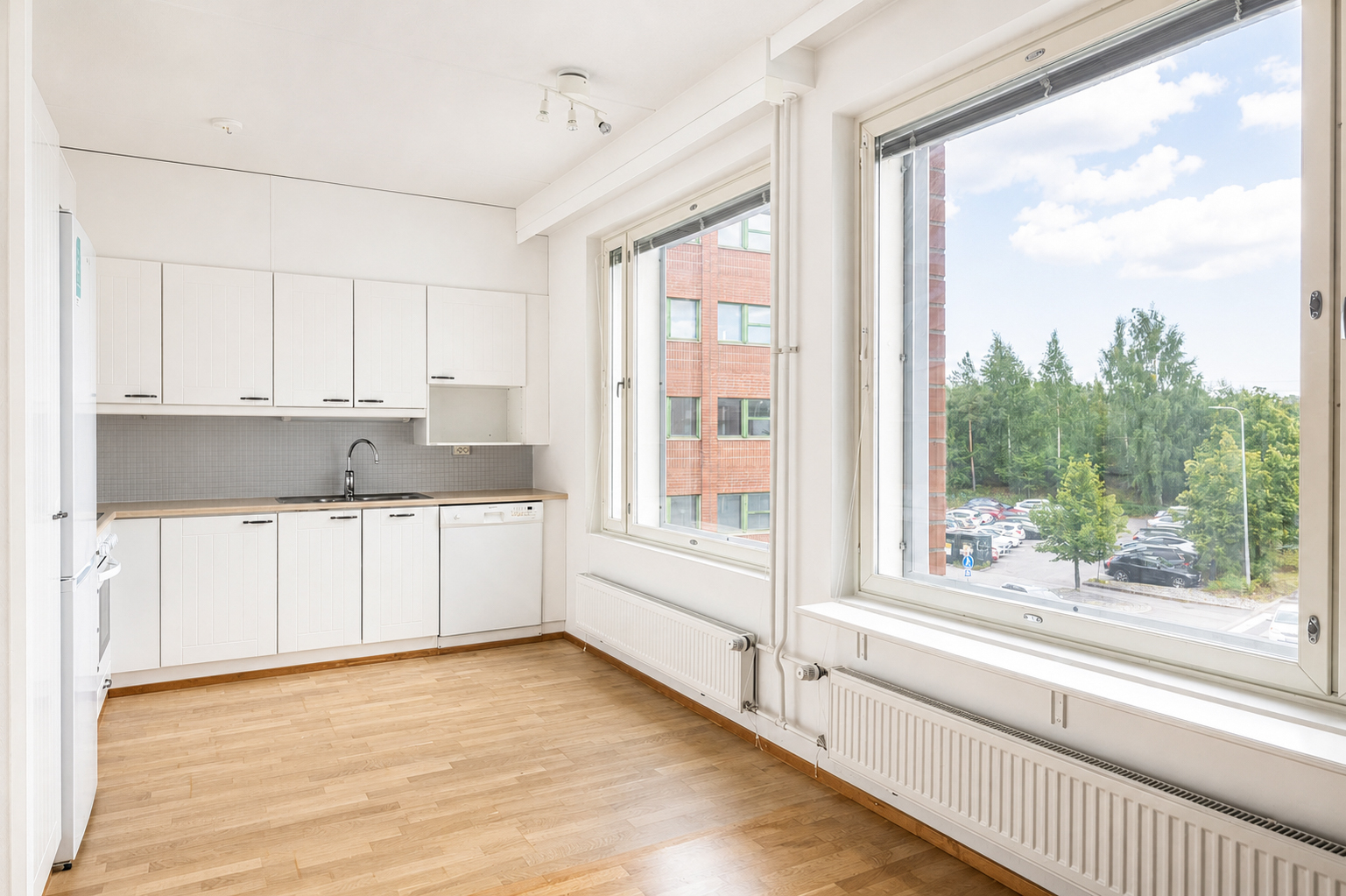 Eskolantie 2, Pukinmäki, Helsinki