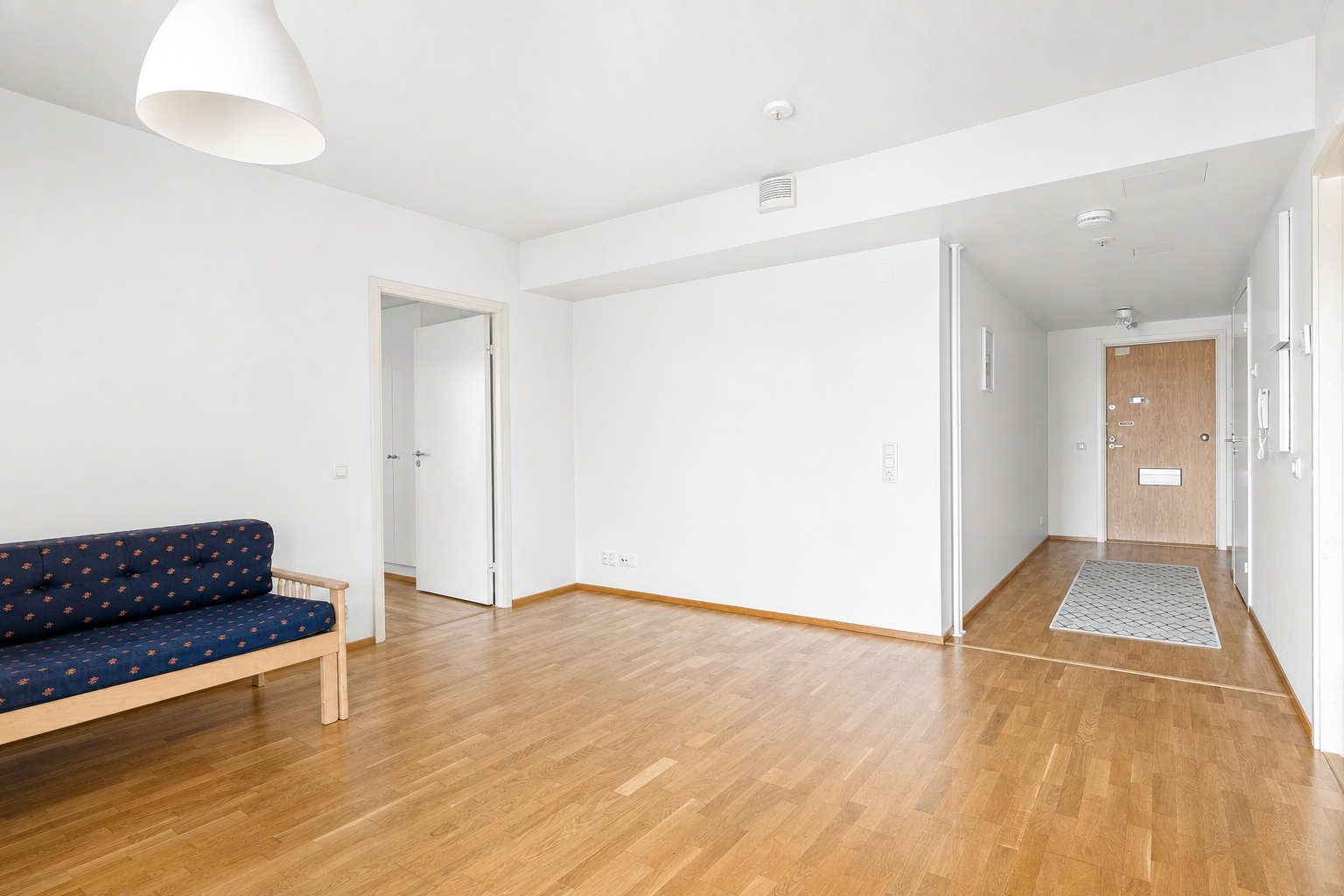 Eskolantie 2, Pukinmäki, Helsinki