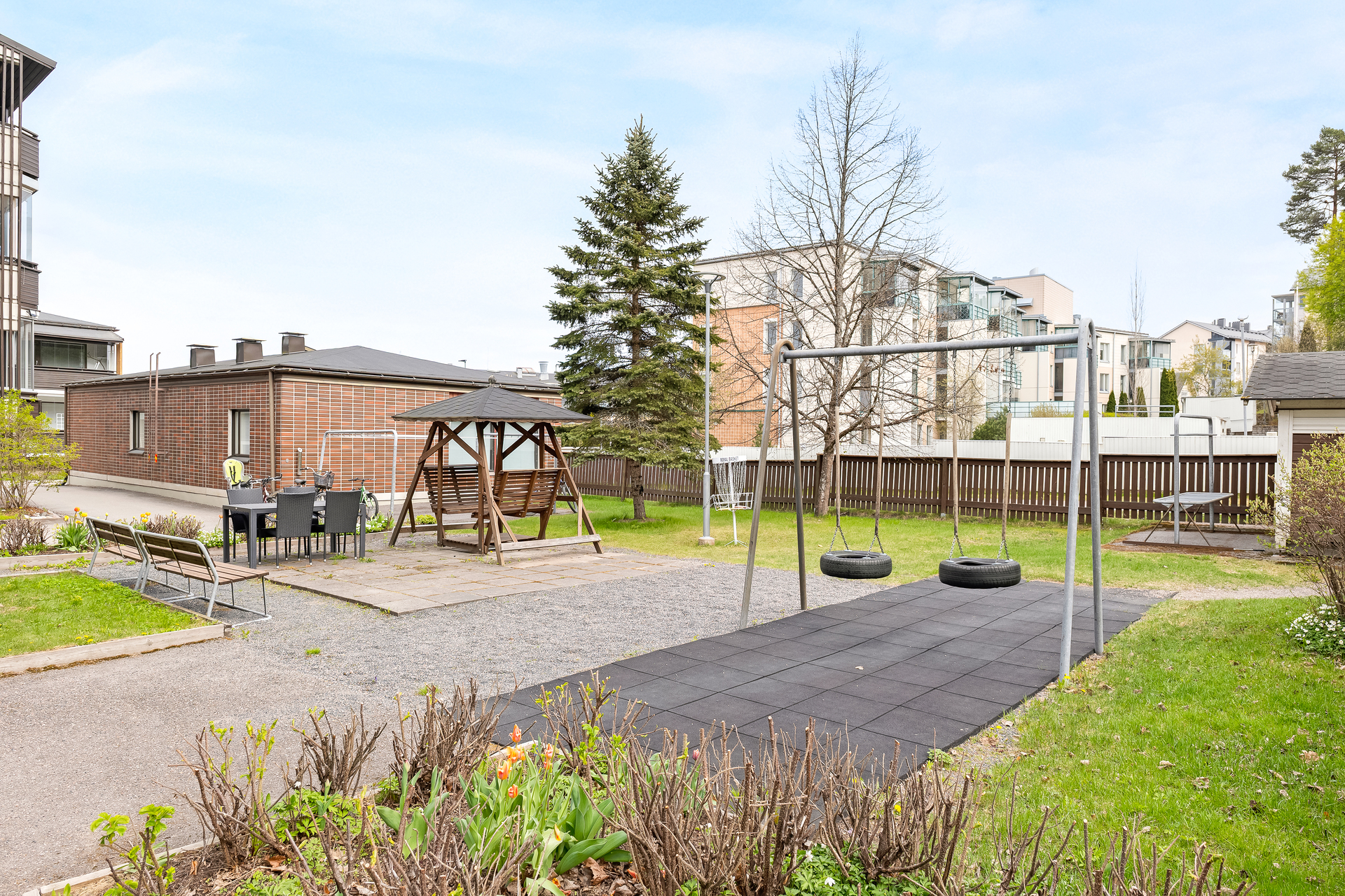 Pitäjäntuvanpolku 2, Keskusta, Kirkkonummi