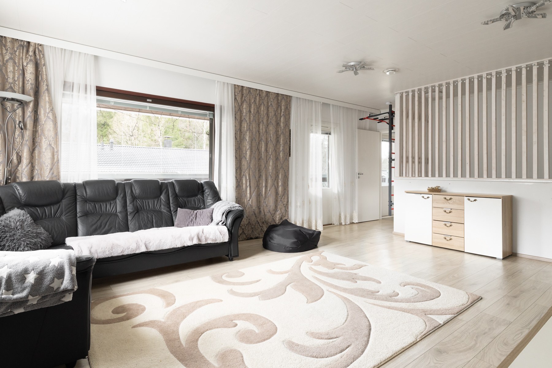 Kiertomäentie 28 B, Kuninkaanmäki, Vantaa