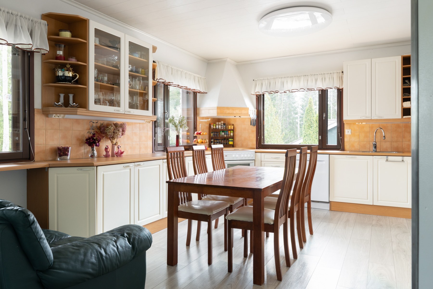 Kiertomäentie 28 B, Kuninkaanmäki, Vantaa