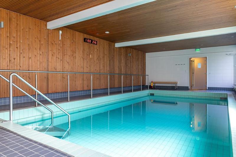 Taloyhtiön uima-allas