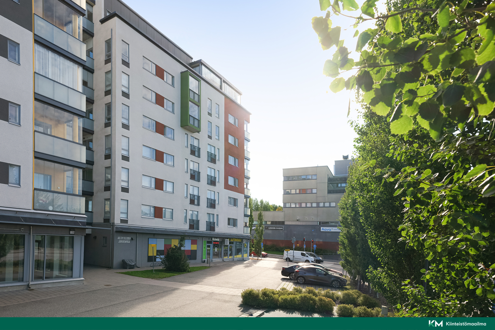 Emalitehtaankatu 5, Pajala, Järvenpää