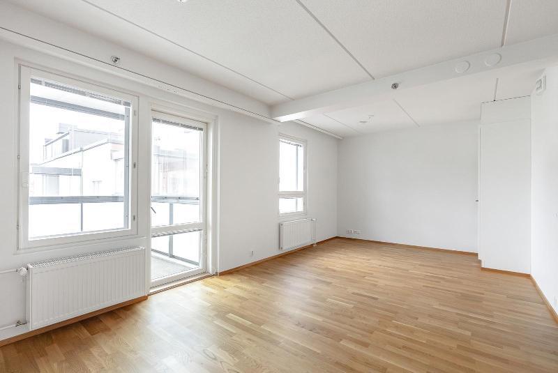 Emalitehtaankatu 5, Pajala, Järvenpää