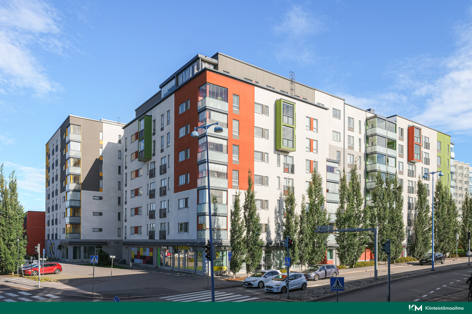 Emalitehtaankatu 5, Pajala, Järvenpää