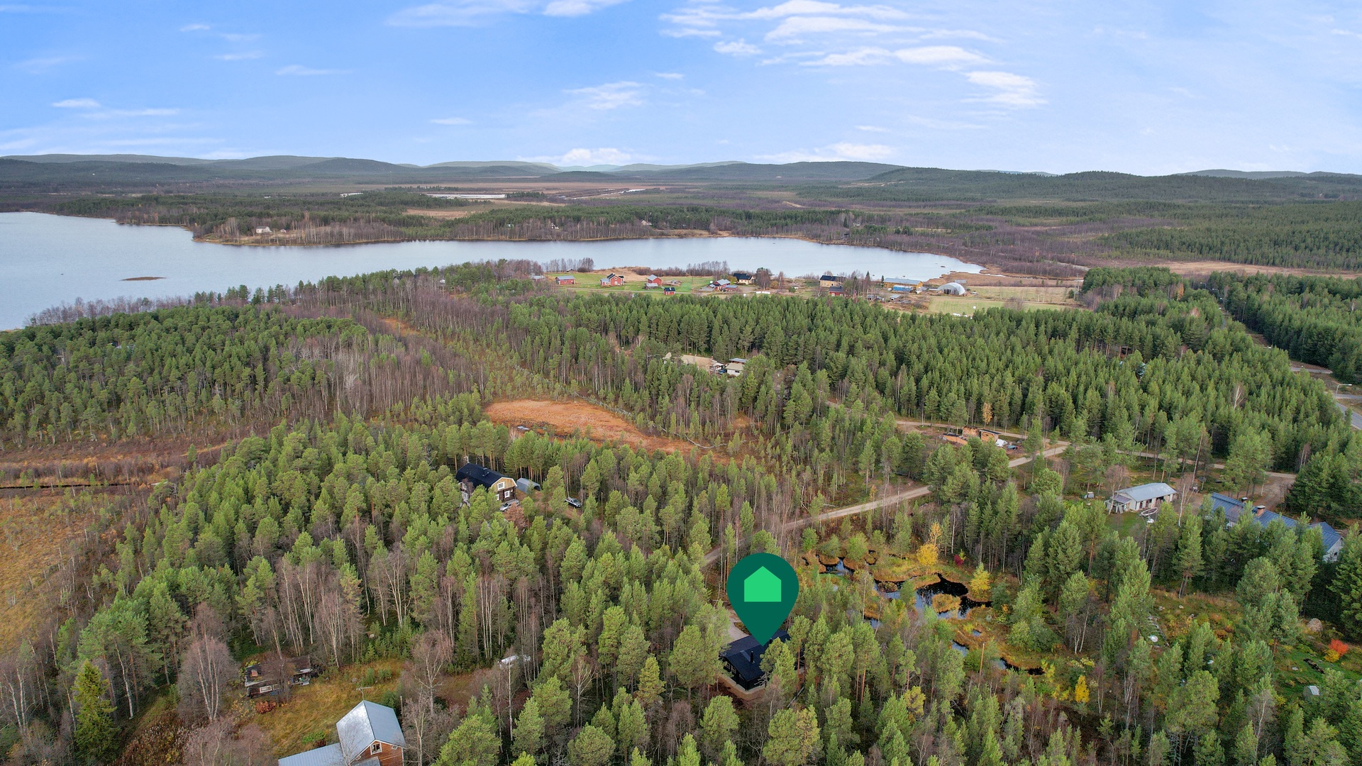 Ilmakuva Alemman Akujärven suuntaan