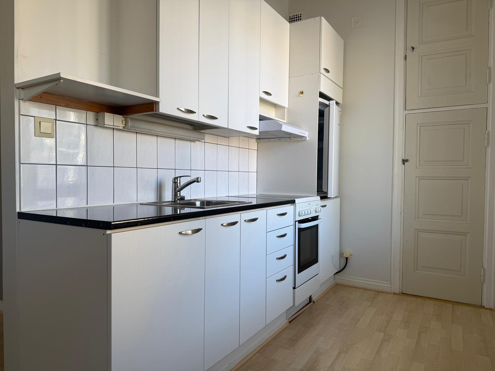 Opistokatu 8, Kotkansaari, Kotka