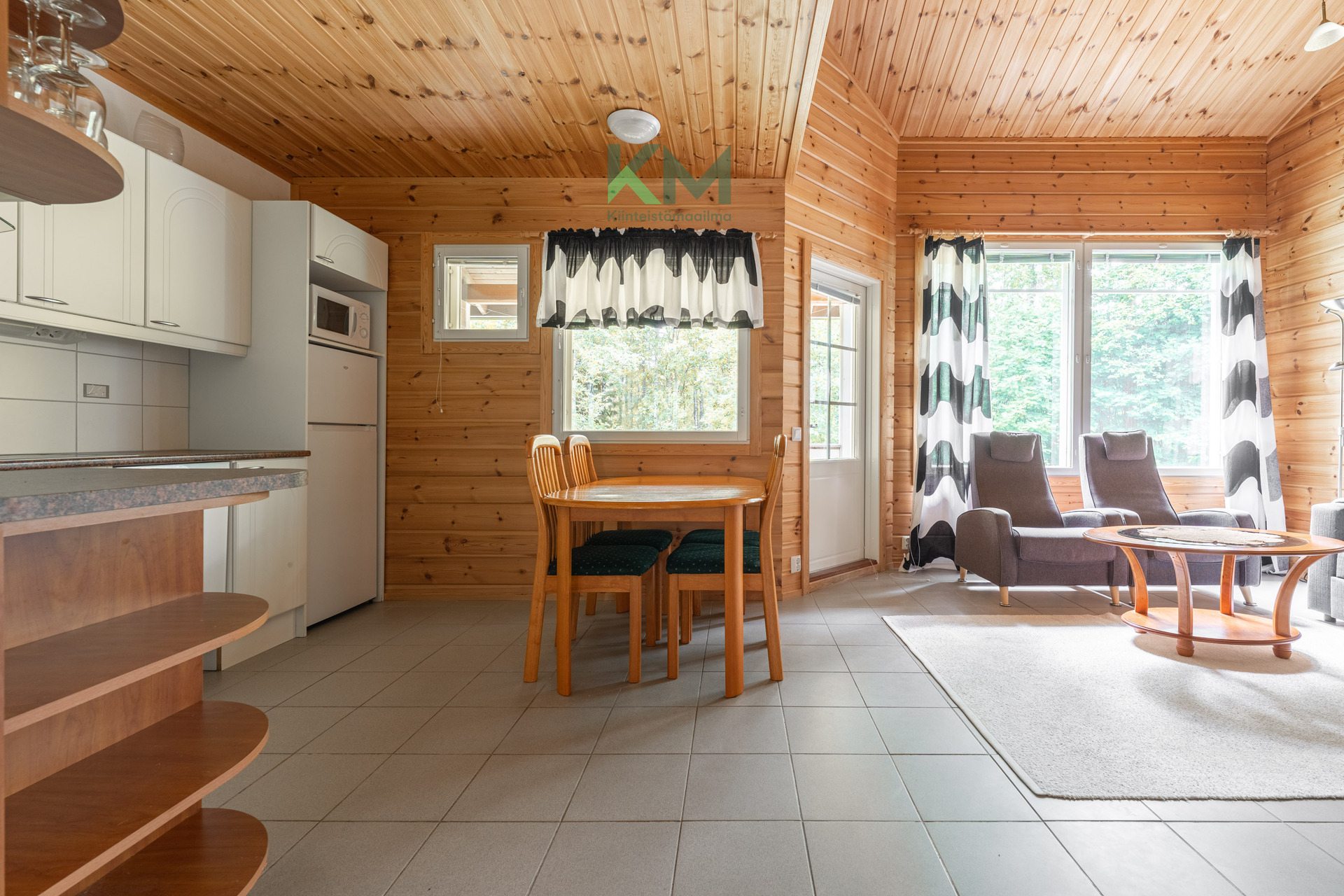 Kasukkatie 8, Tahkovuori, Kuopio