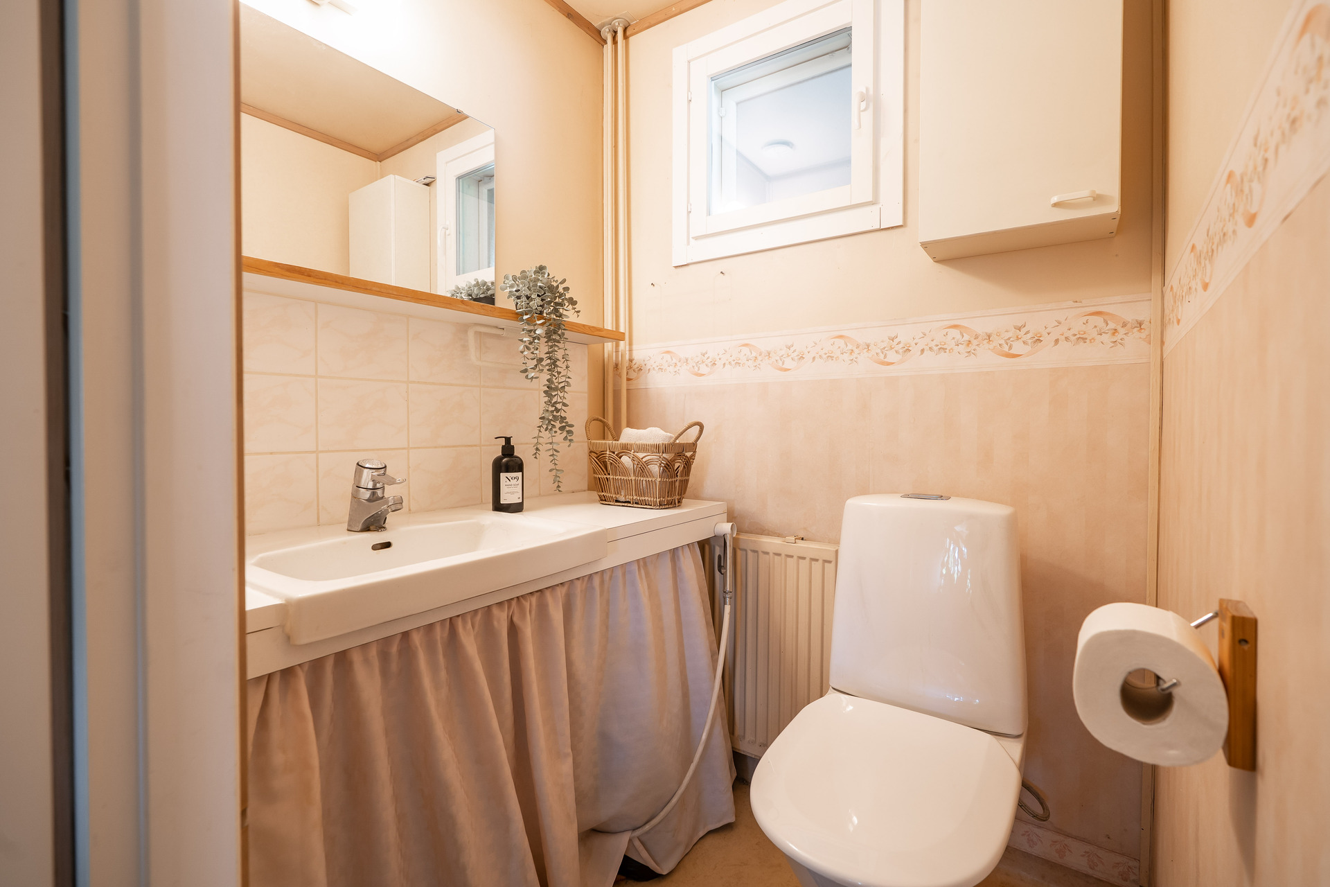 Alakerran wc
