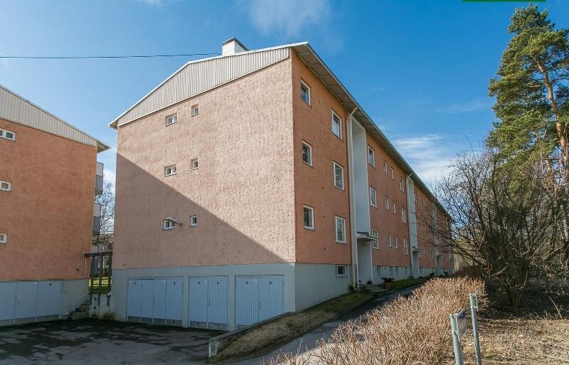 Klaavuntie 4, Puotila, Helsinki