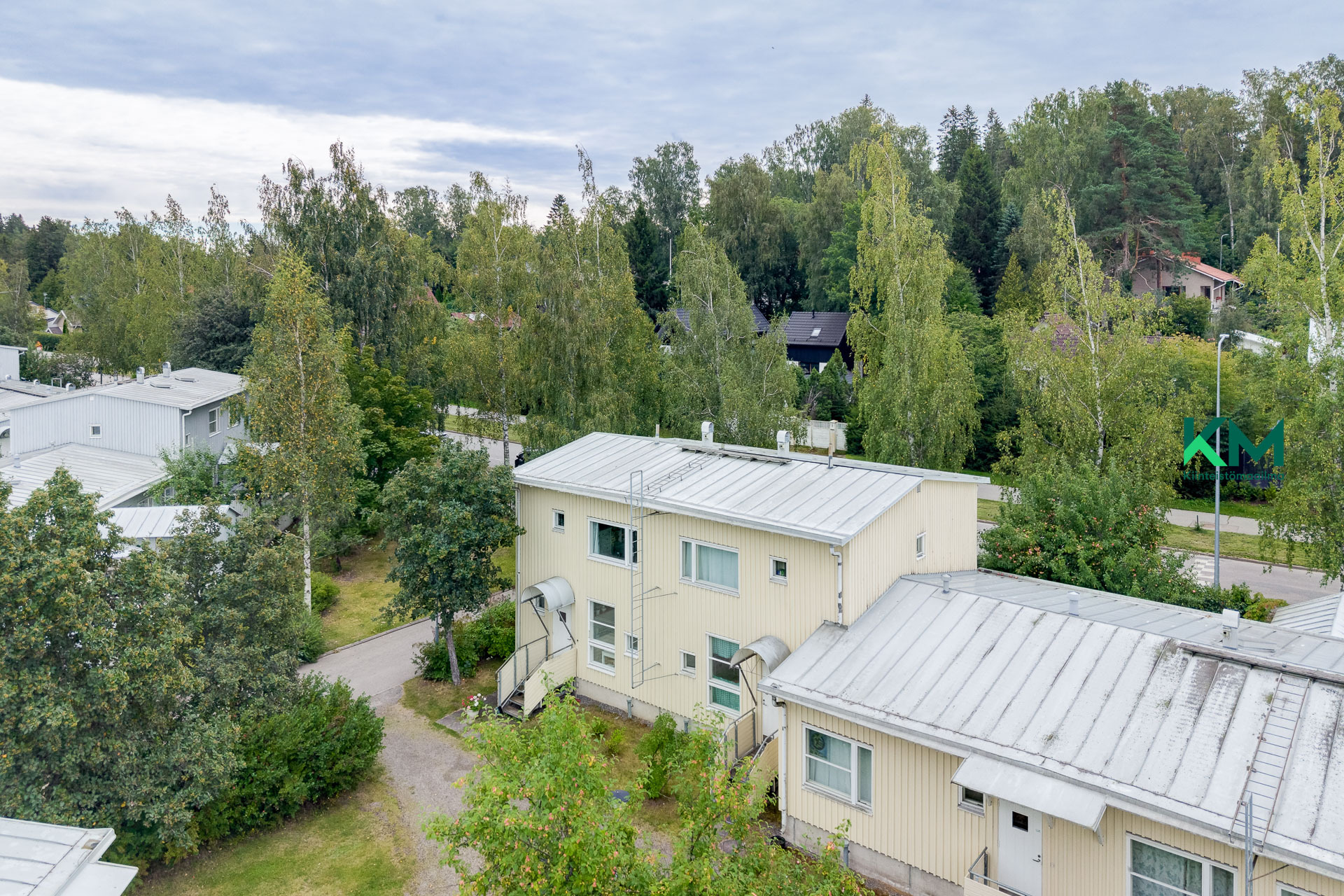 Ylä-Fallin tie 1, Torpparinmäki, Helsinki