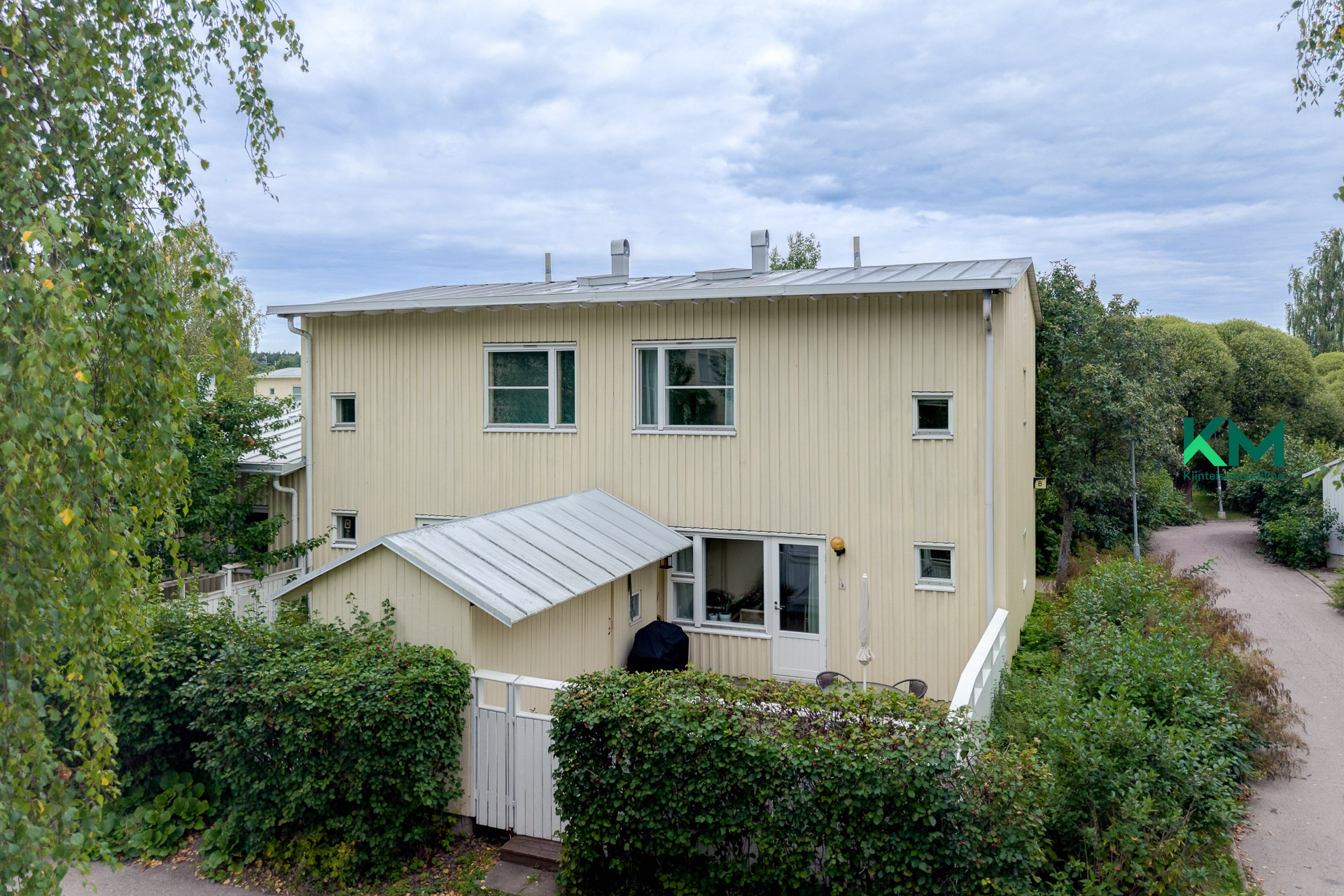 Ylä-Fallin tie 1, Torpparinmäki, Helsinki