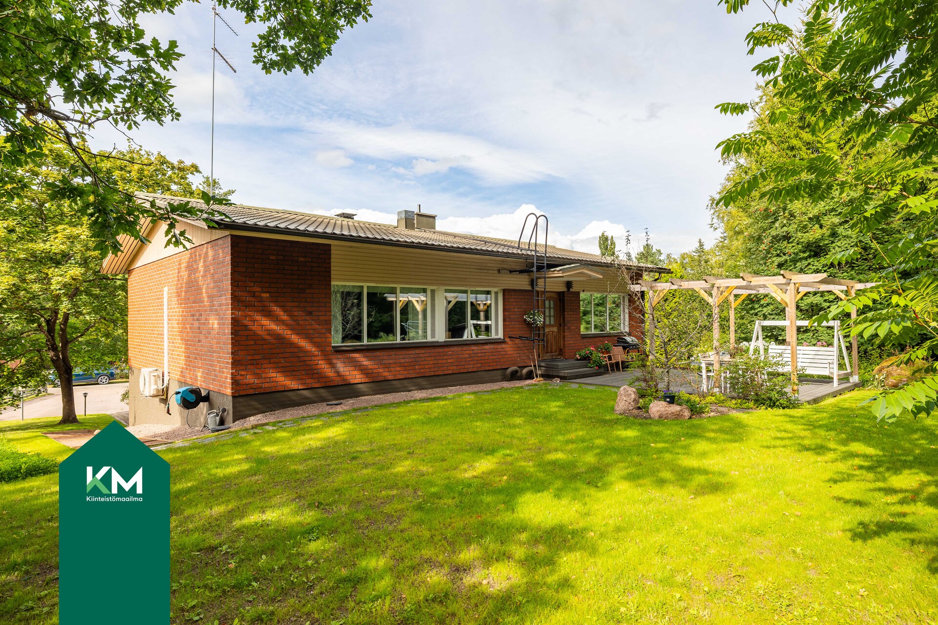 Katajalähteenpolku 15, Kaukola, Kotka