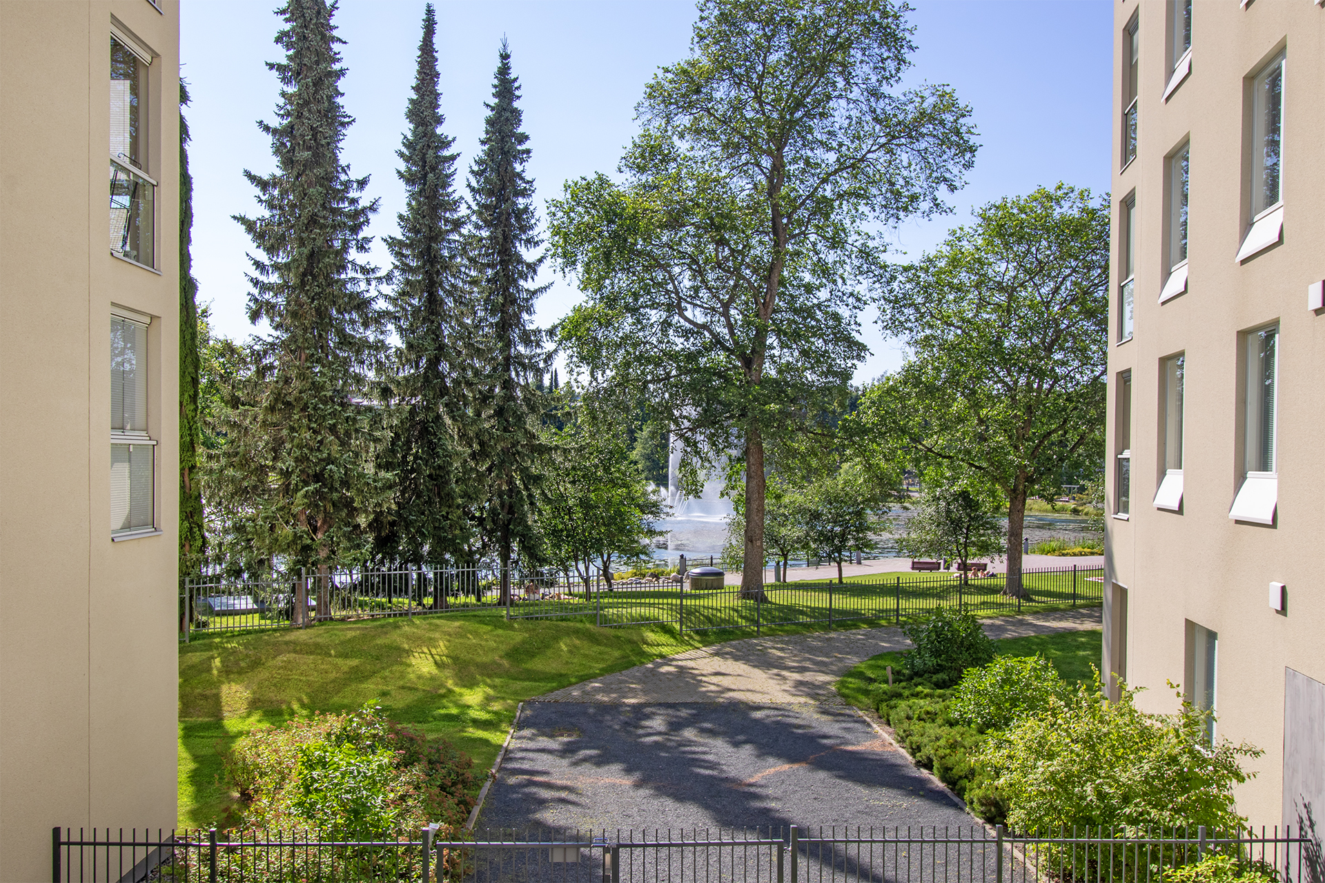 Valkeisenkatu 2, Keskusta, Kuopio