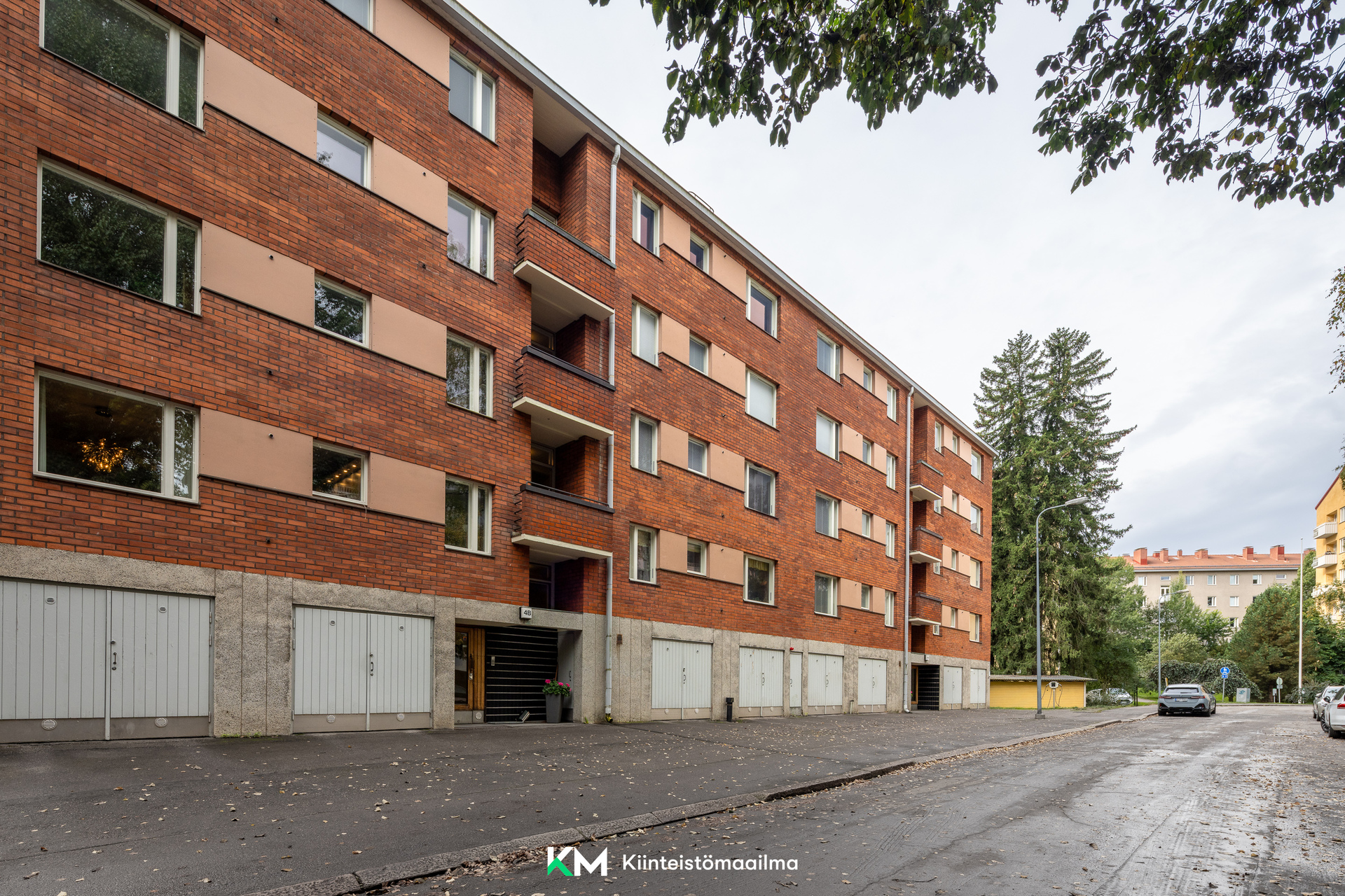 Rakuunantie 4, Munkkiniemi, Helsinki