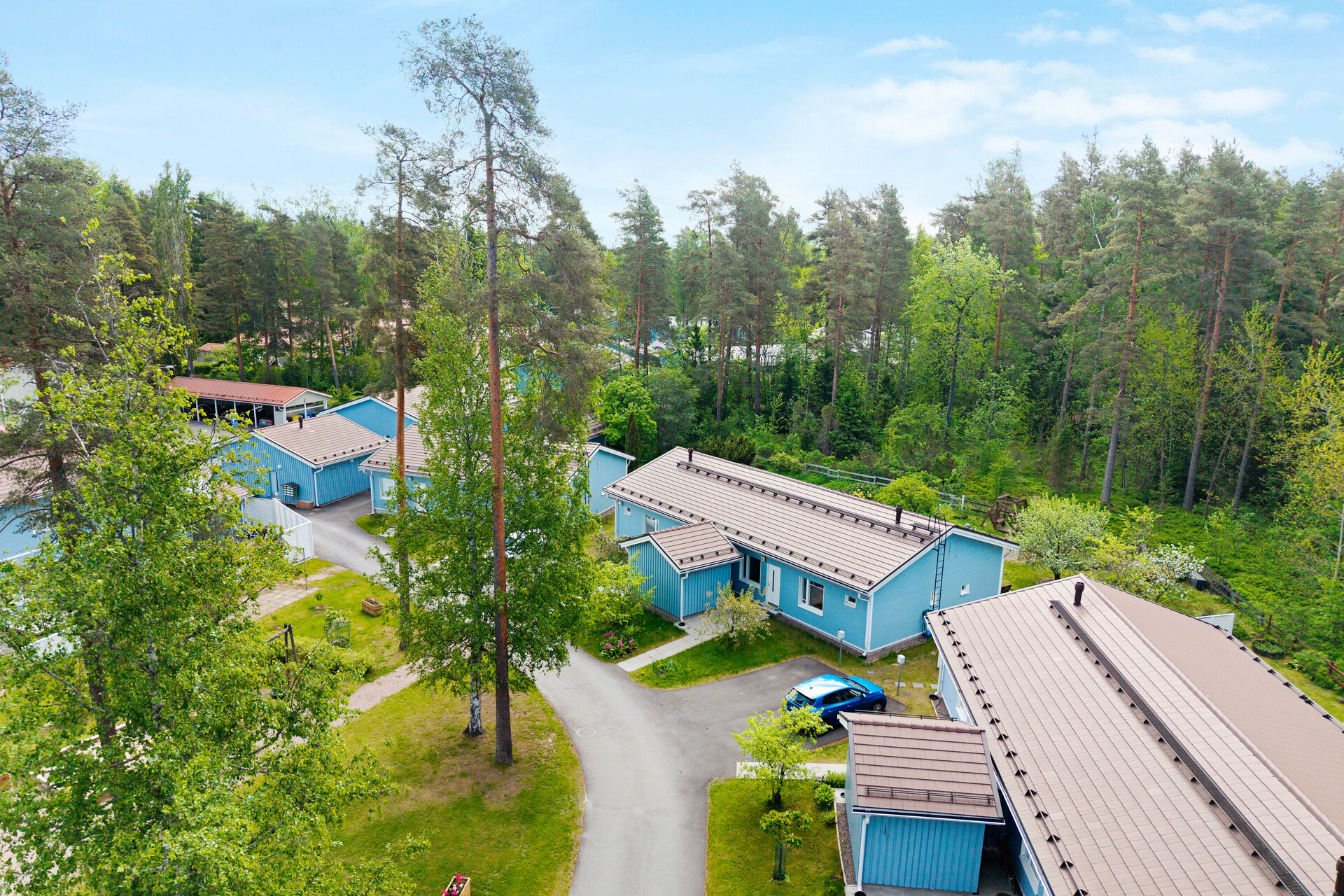 Esikoisentie 8, Maununneva, Helsinki