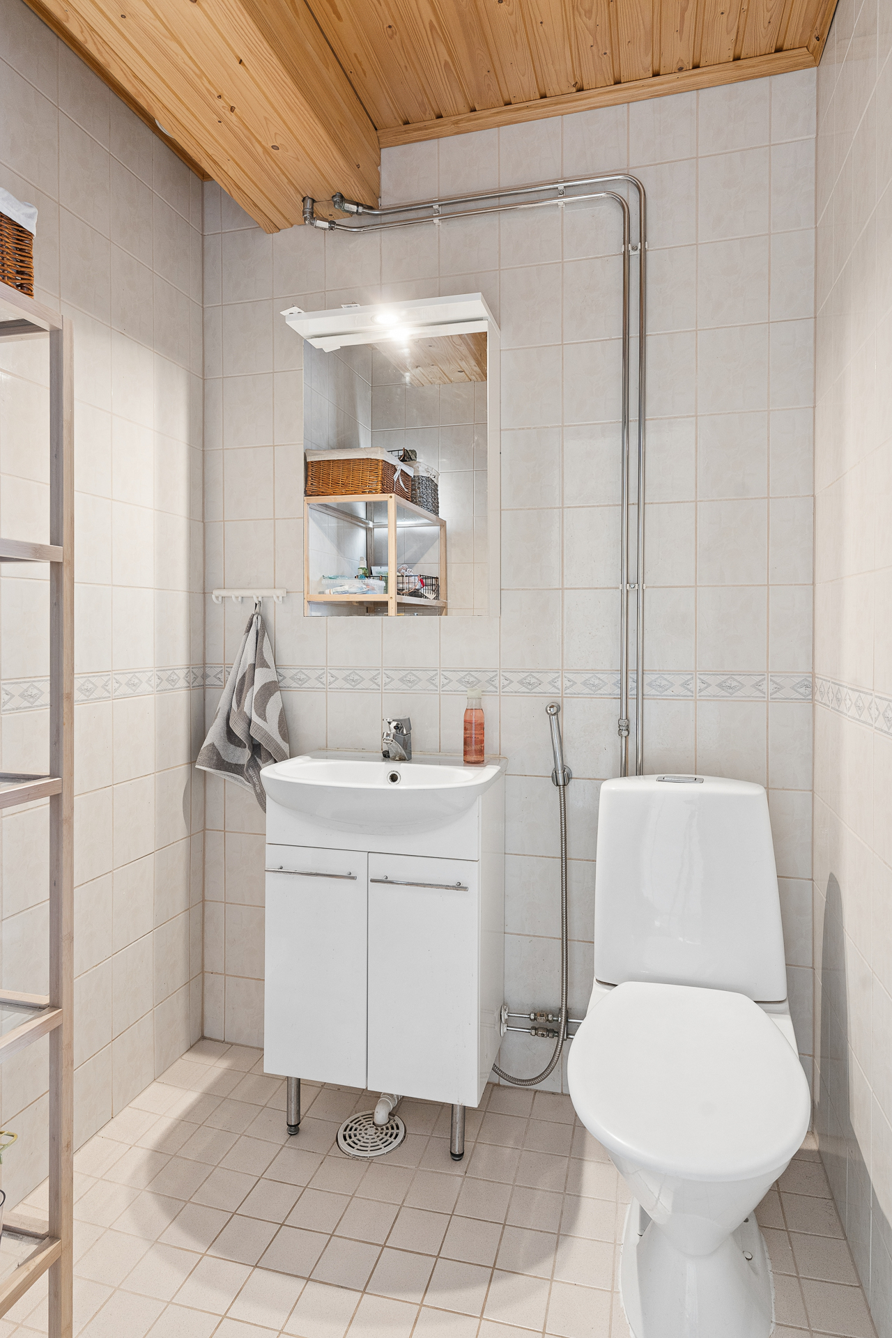 Erillinen wc