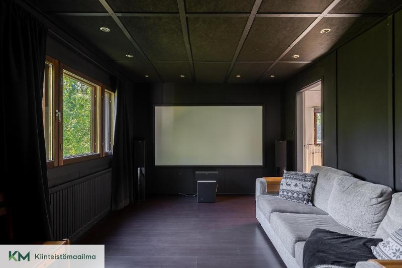 Laajakoskentie 302, Laajakoski, Kotka