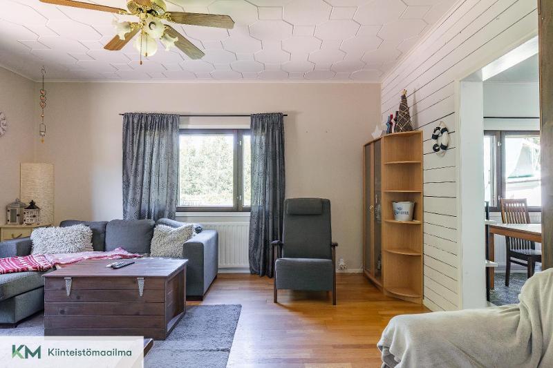 Laajakoskentie 302, Laajakoski, Kotka