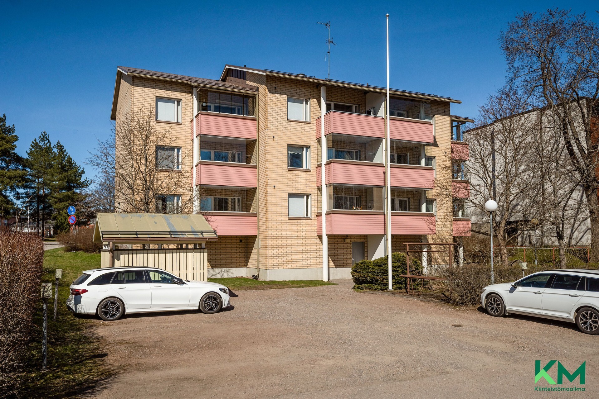 Adlercreutzinkatu 43