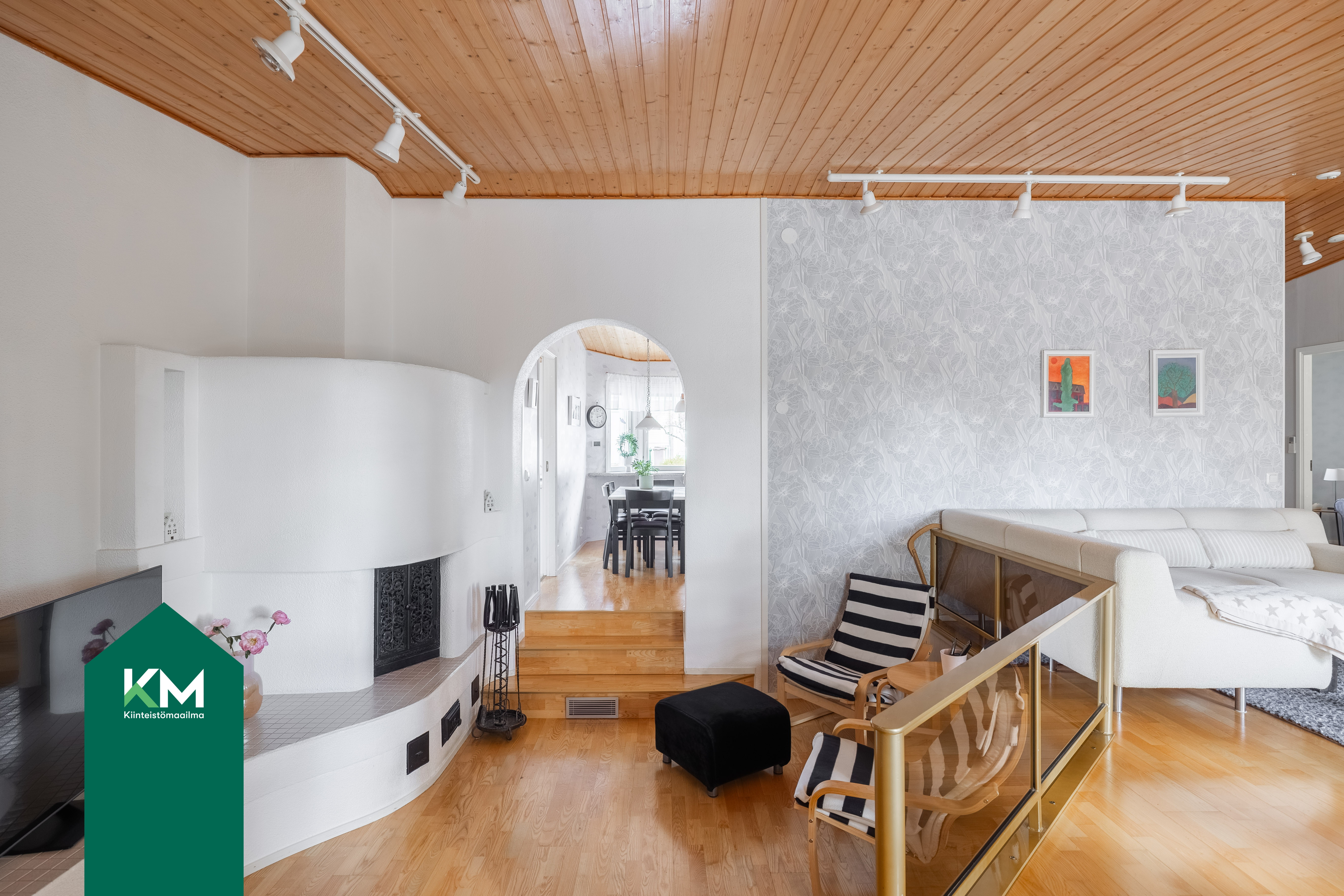 Pitkäkalliontie 35, Kotka