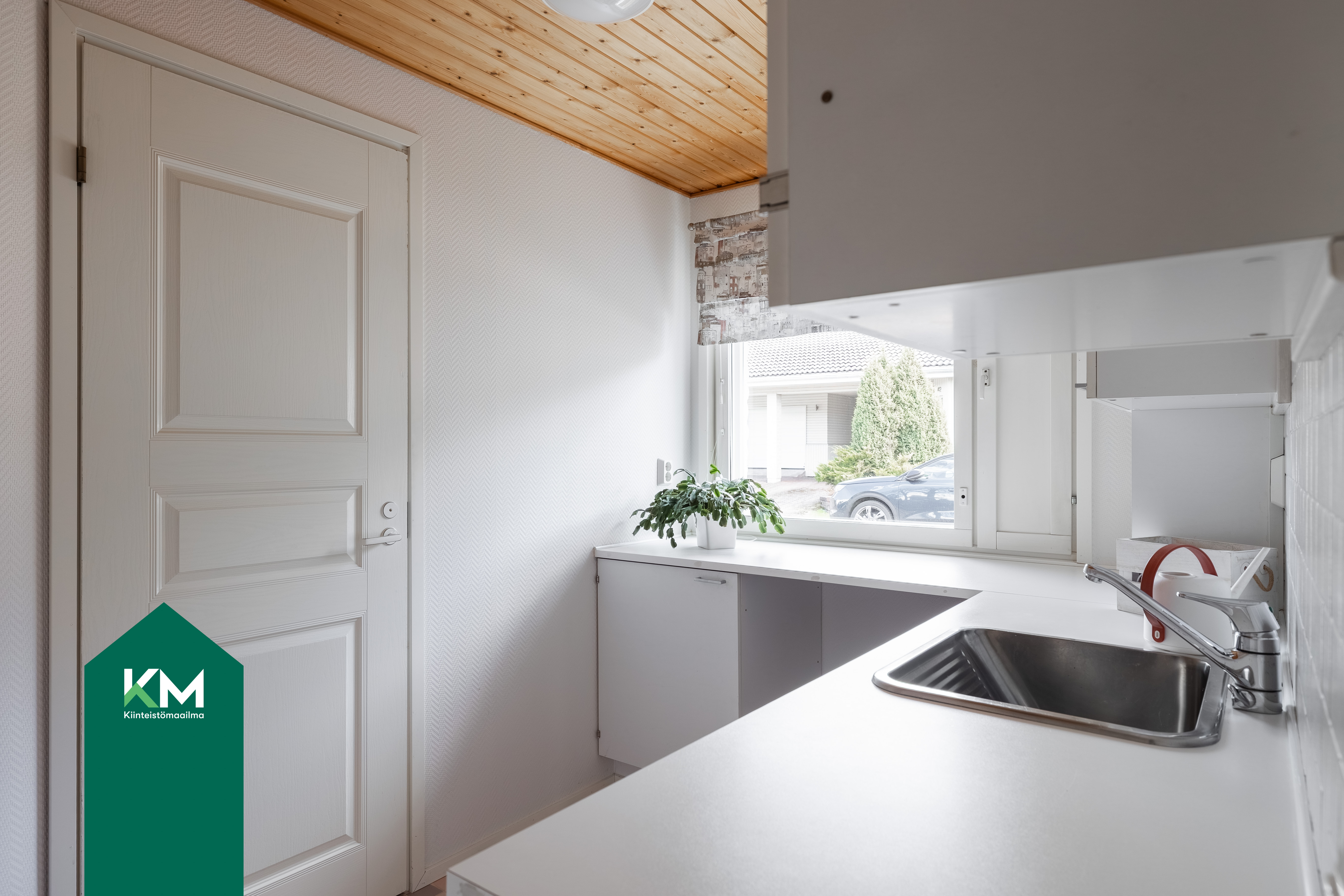 Pitkäkalliontie 35, Kotka