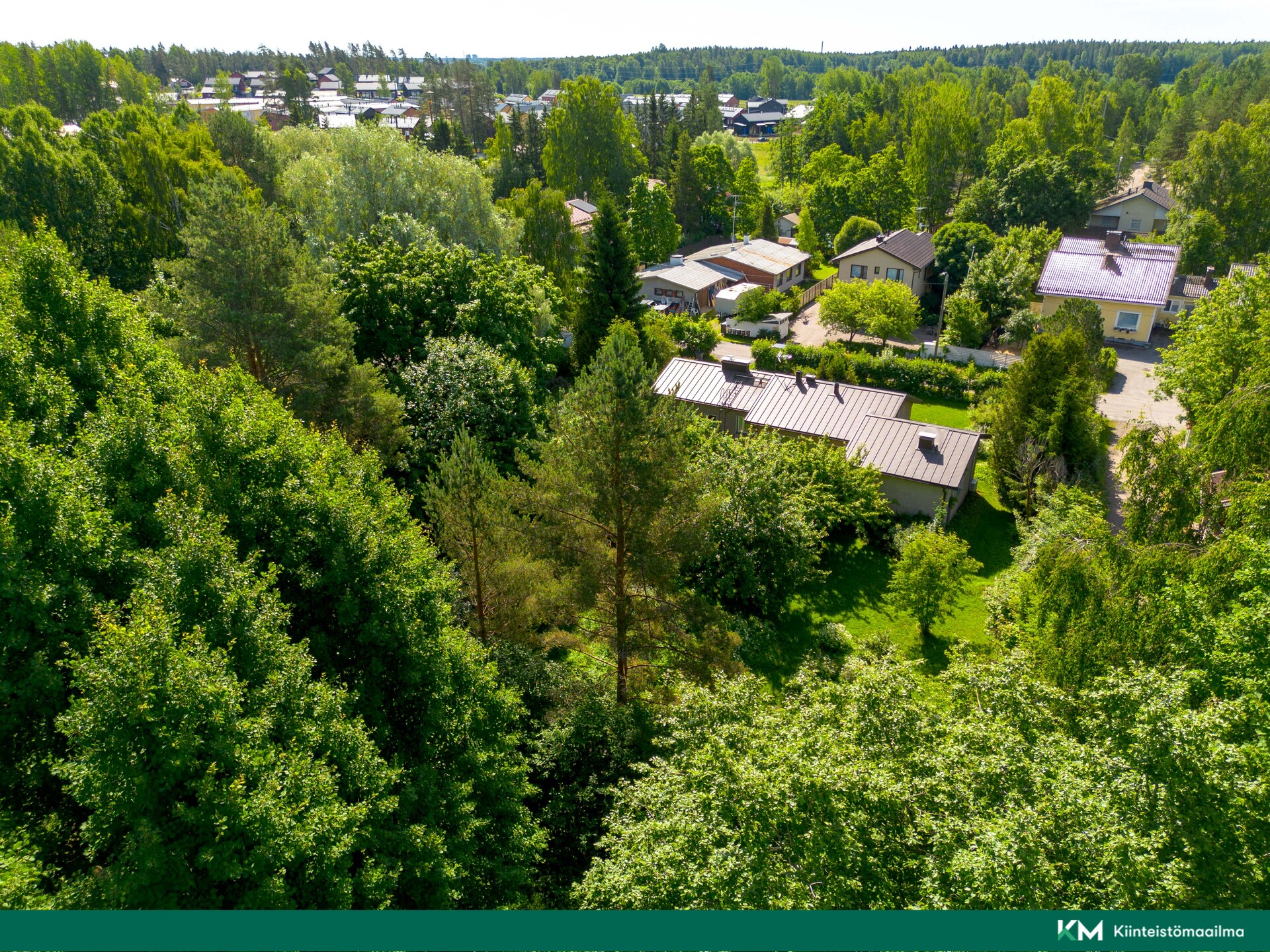 Raiviotie 8 (702), Ylästö, Vantaa