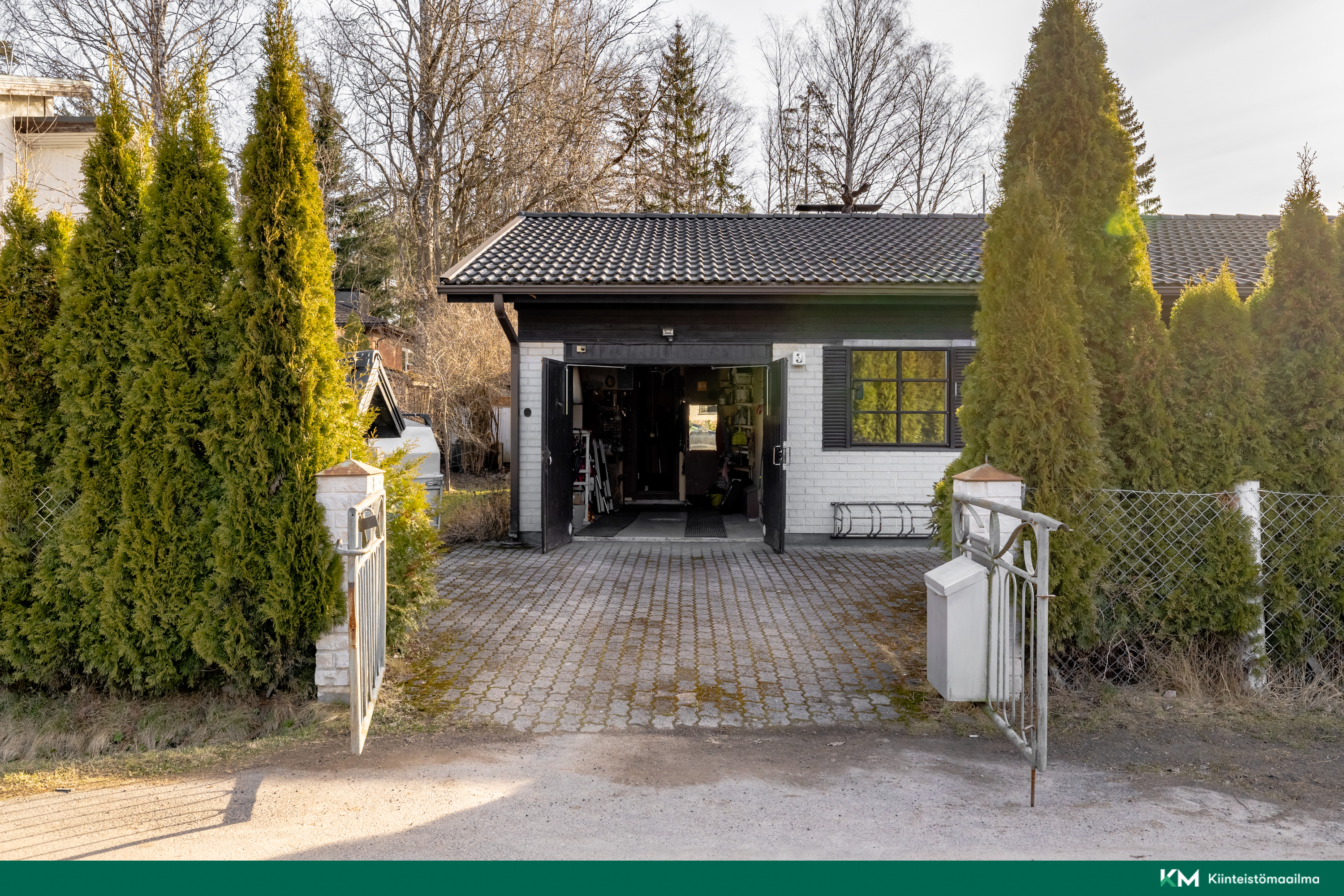 Ratsutie 3, Rajakylä, Vantaa