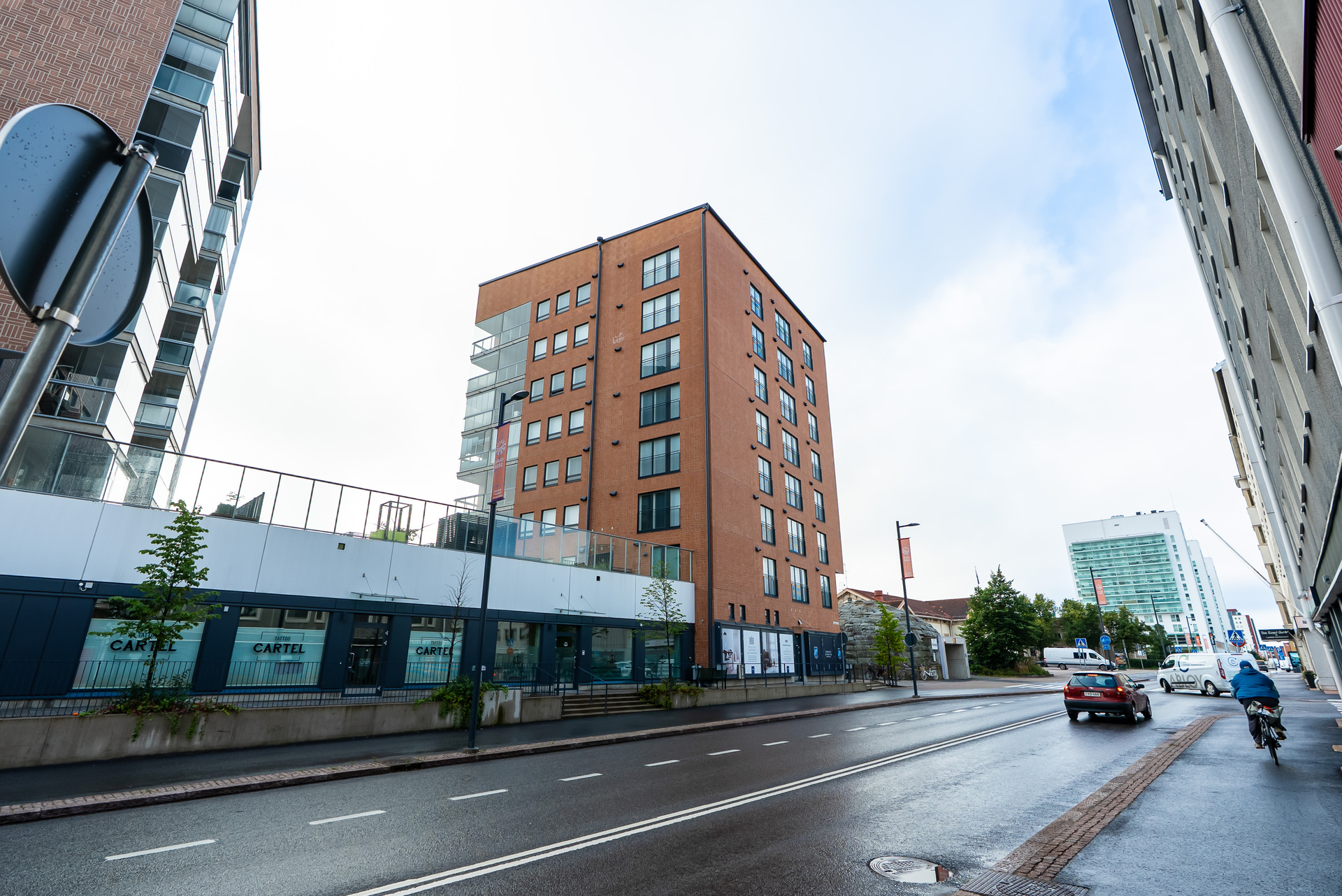 Rautatienkatu 1, Keskusta, Oulu