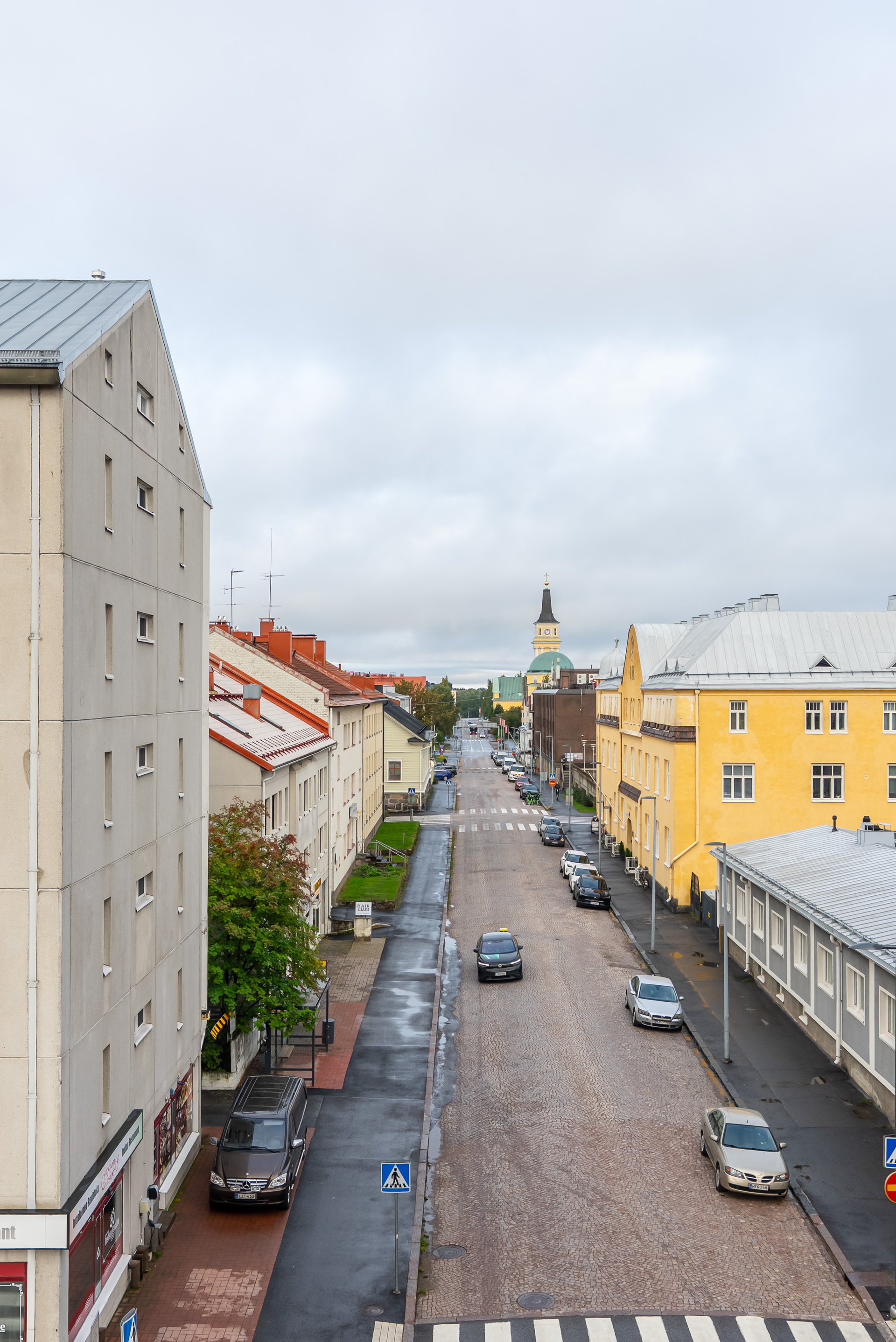 Rautatienkatu 1, Keskusta, Oulu