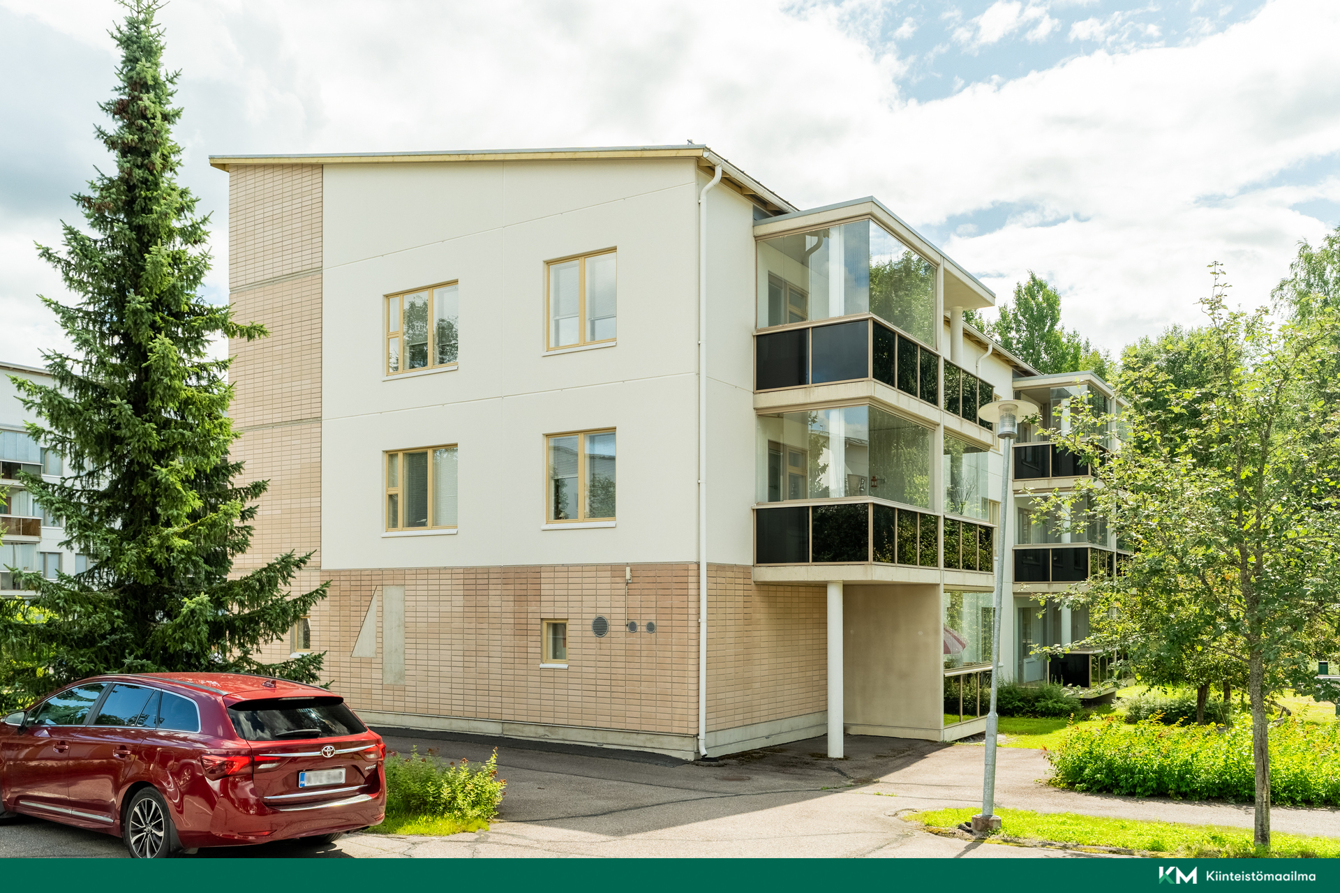 Maarukanrinne 4, Maarukanmetsä, Vantaa