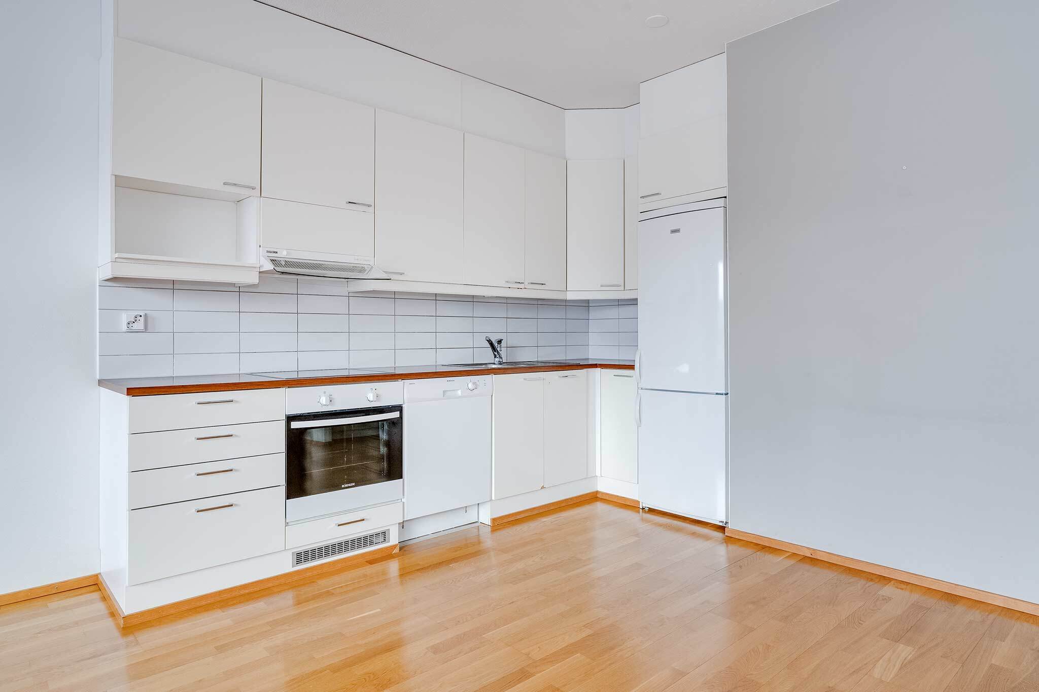 Virontörmänkatu 11, Tesoma, Tampere