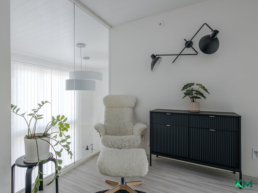 Aurinkorinteenkatu 16, Karisto, Lahti