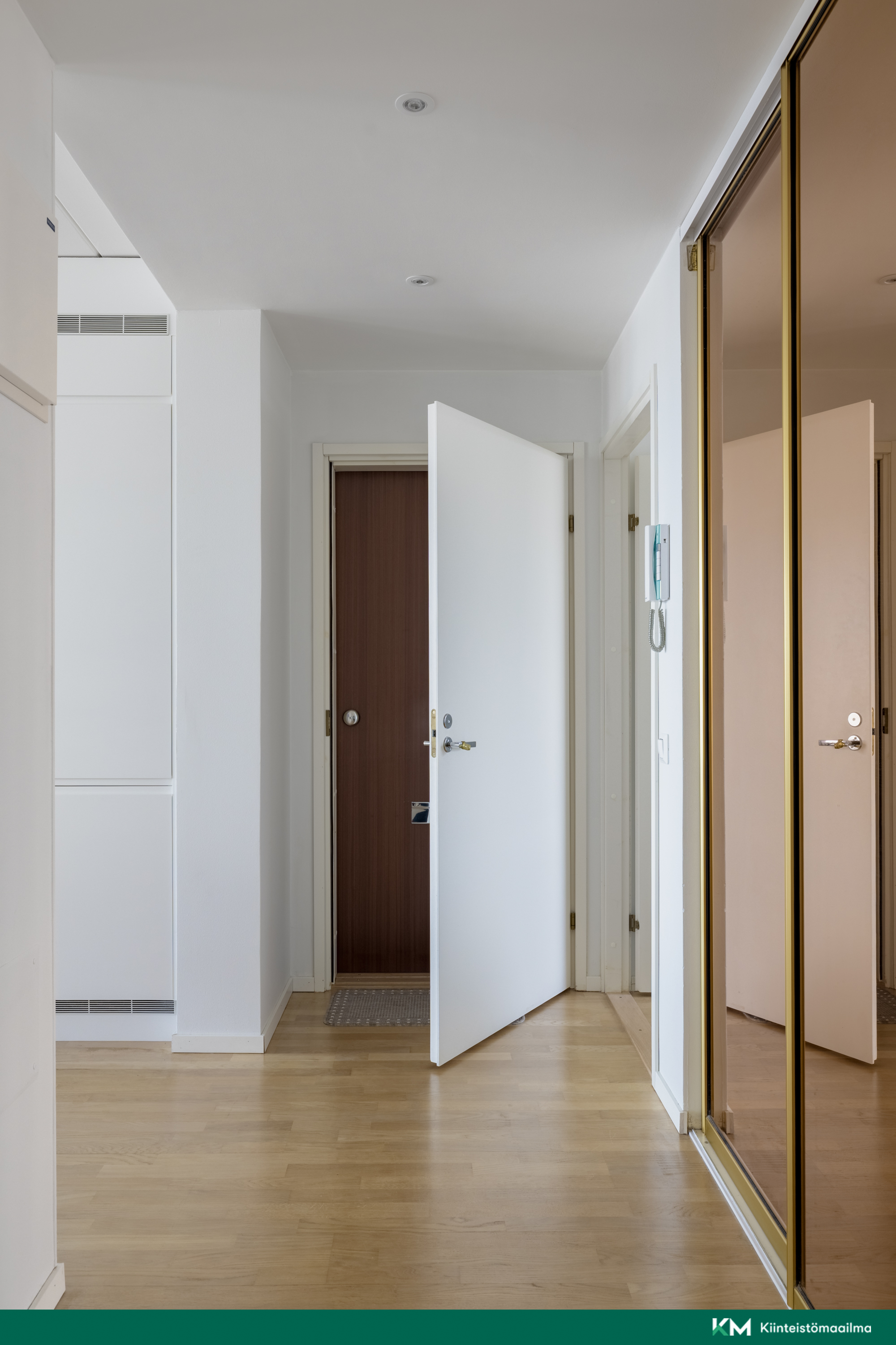 Hiekkalaiturintie 14, Kallahti, Helsinki